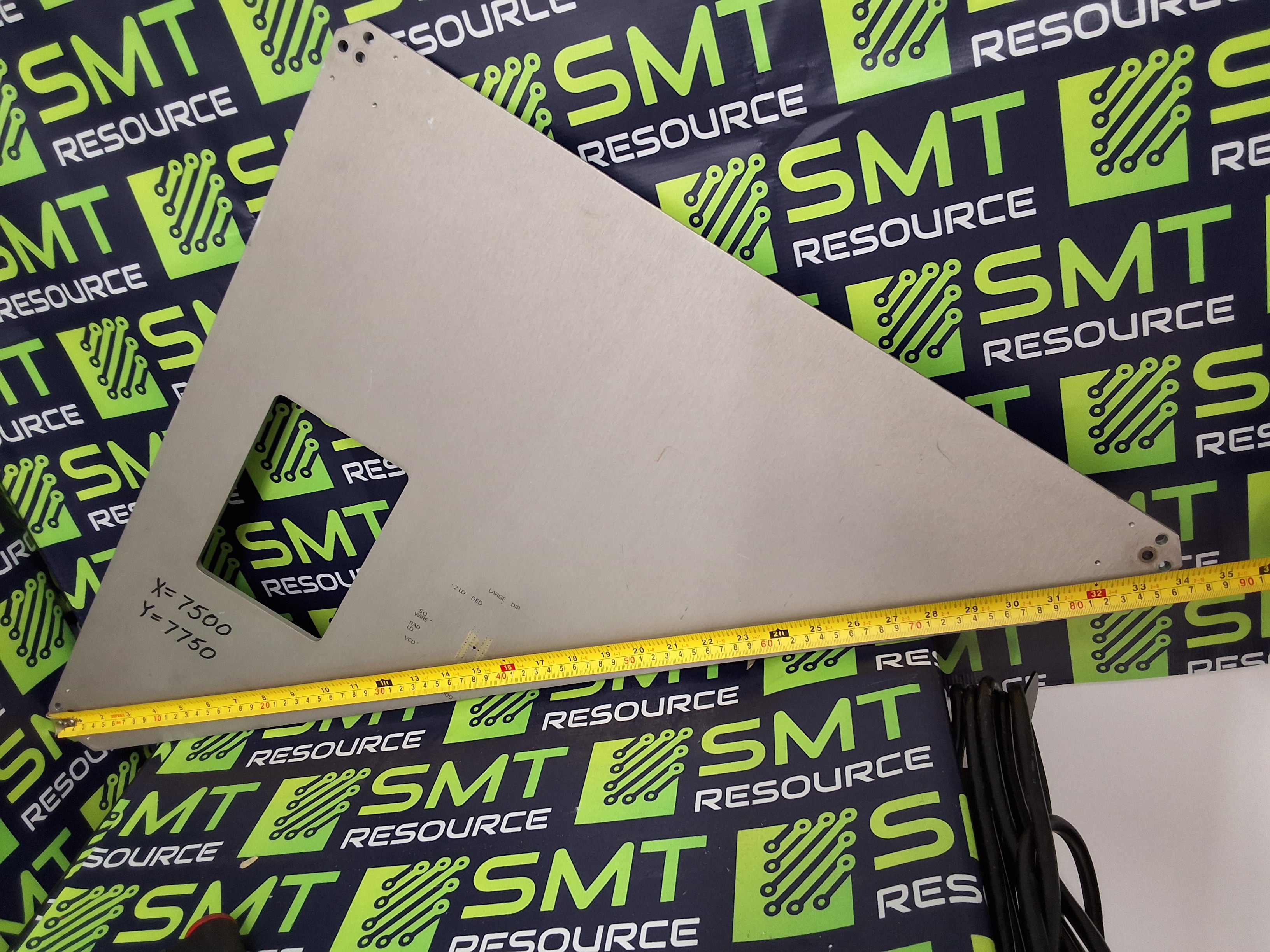 Used Universal Instruments BEC Board Error Correction Alignment Plate 27074000