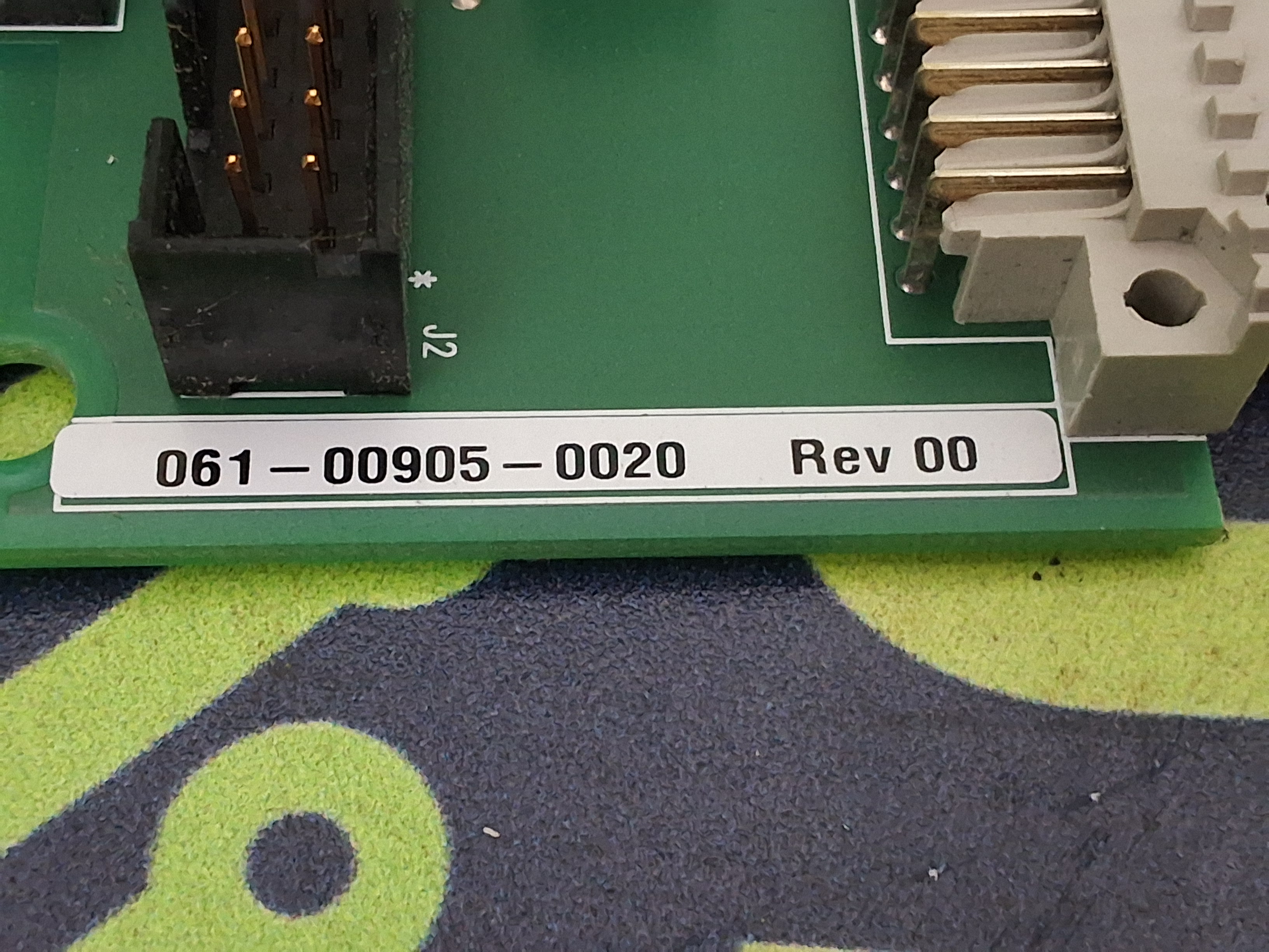 Used UNIVERSAL INSTRUMENTS 061-00905-0020 / 060-00428-0002 CIRCUIT BOARD
