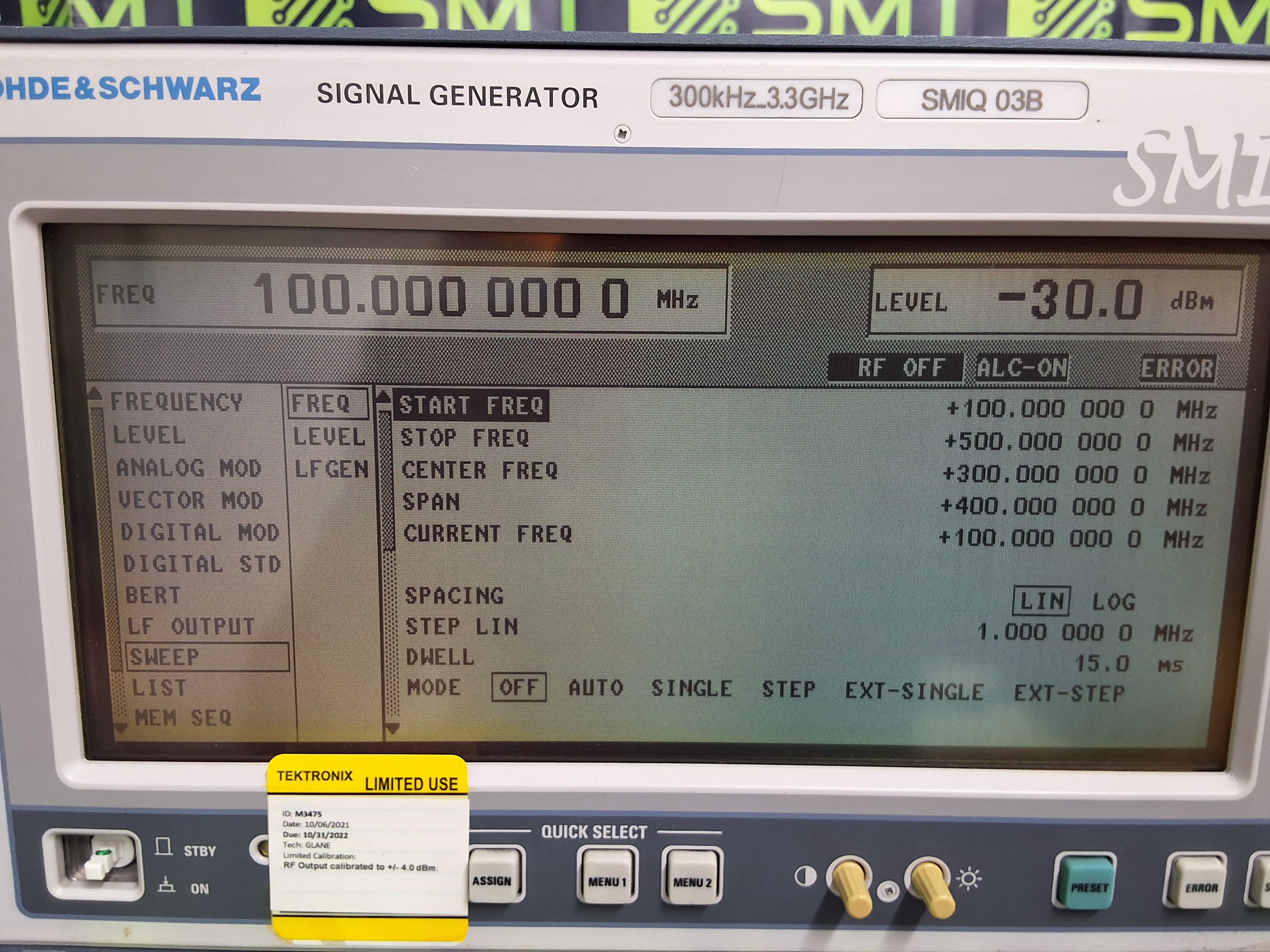 Used ROHDE & SCHWARZ SMIQ03B SIGNAL GENERATOR 300kHz 303GHz
