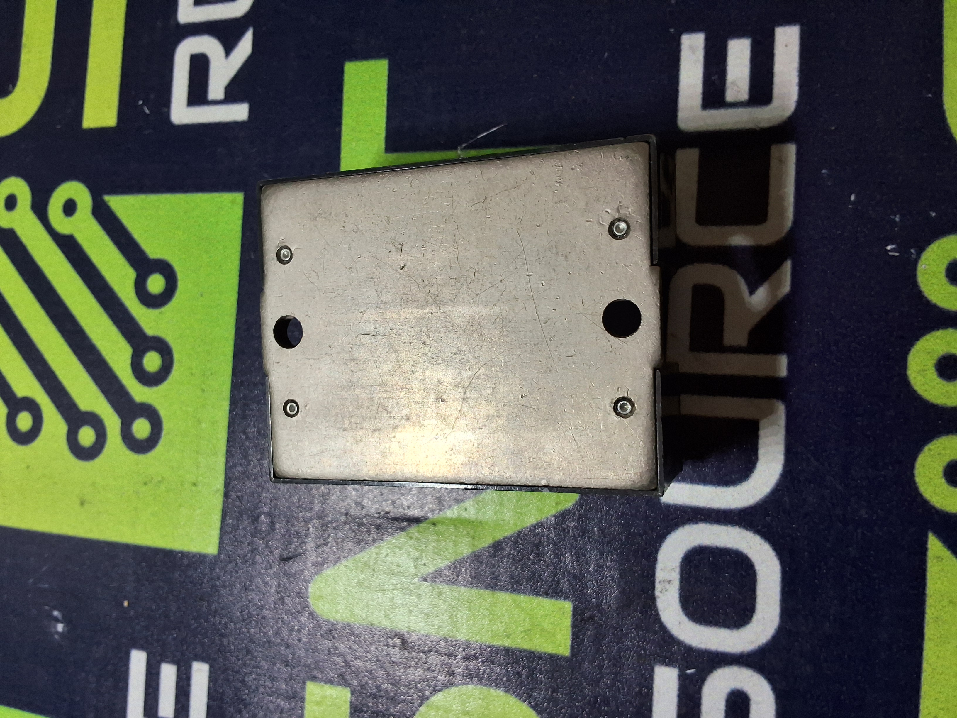 Used CRYDOM D4825 SOLID STATE RELAY