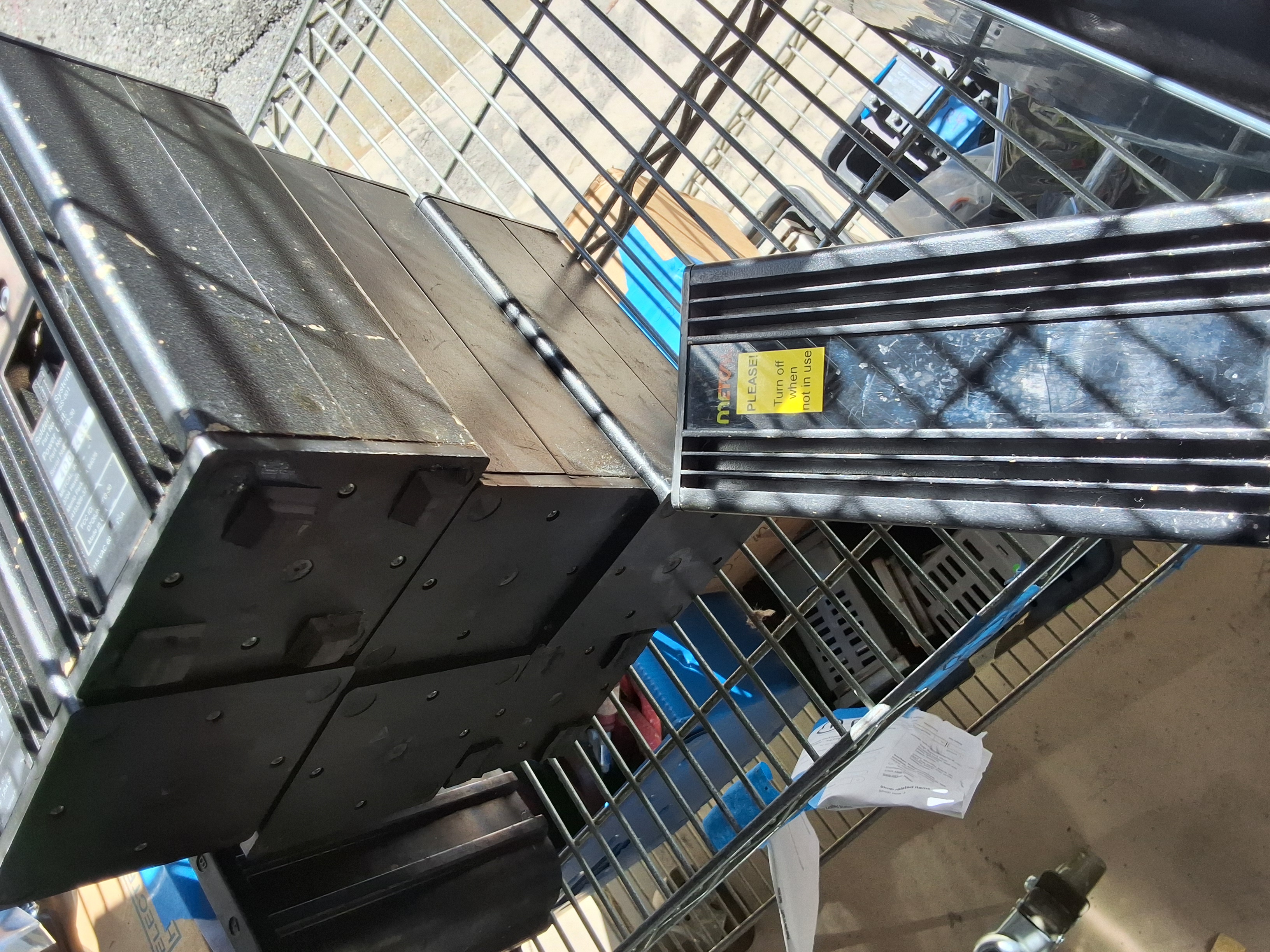 Used METCAL STSS-001 / RGF-30 SOLDERING SYSTEM 115VAC 60Hz 1.5A