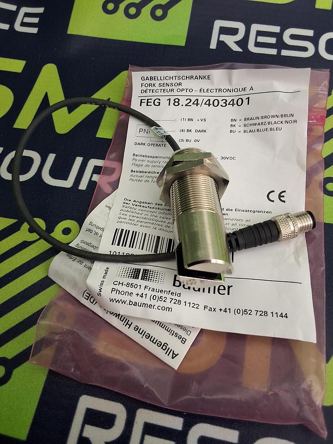 BAUMER FEG 18.24/403401 PHOTOELECTRIC FORK SENSOR