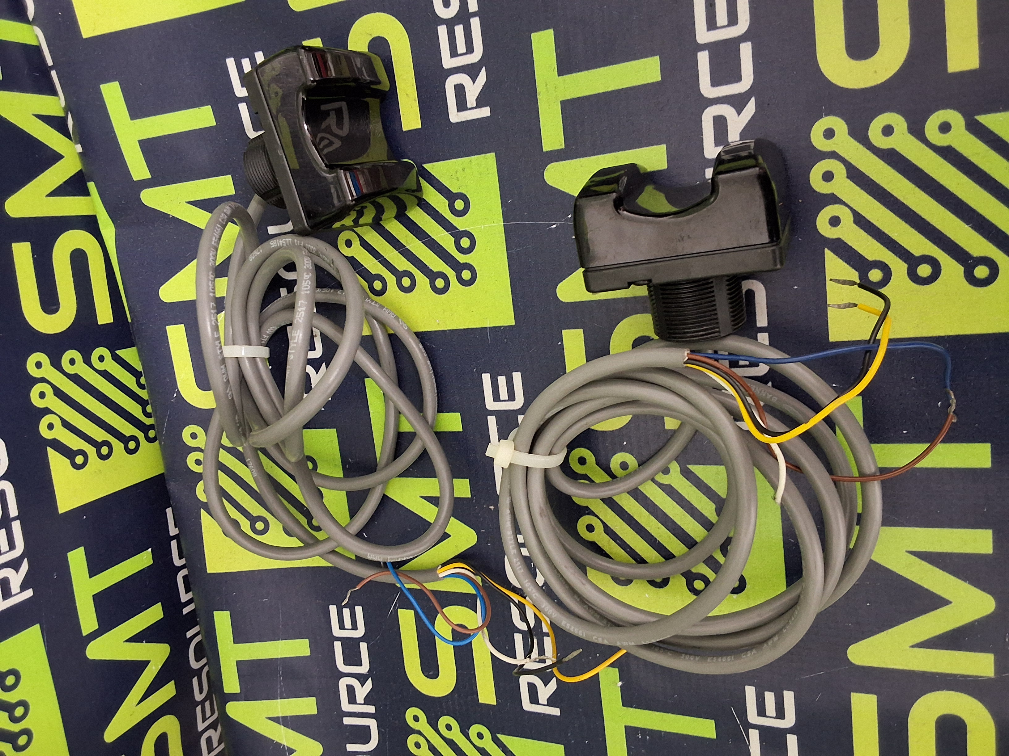 Used BANNER OTBA5 PHOTOELECTRIC SENSOR SWITCH 27986