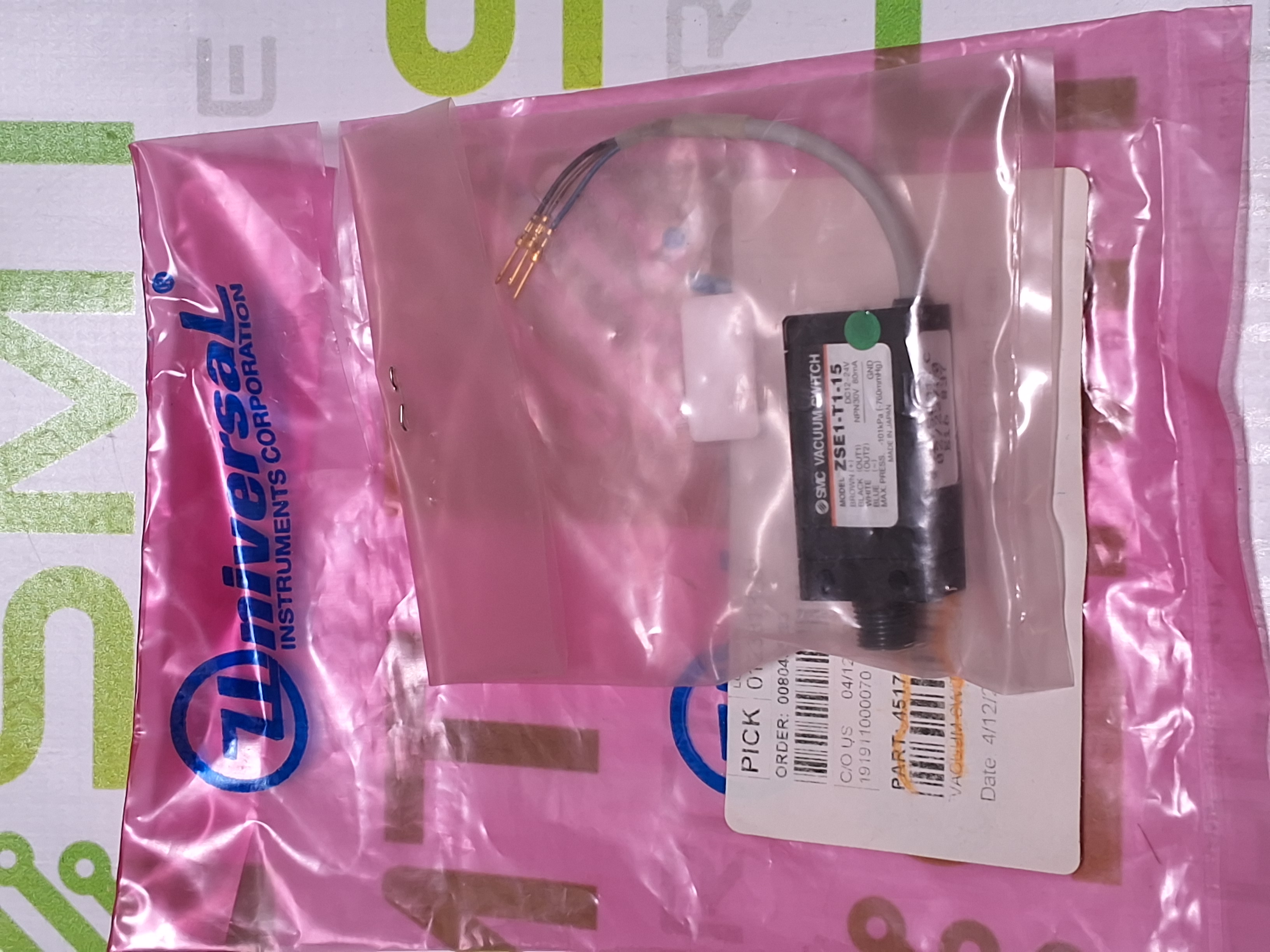 SMC ZSE1-T1-15 VACUUM SWITCH 45175001 - BRAND NEW