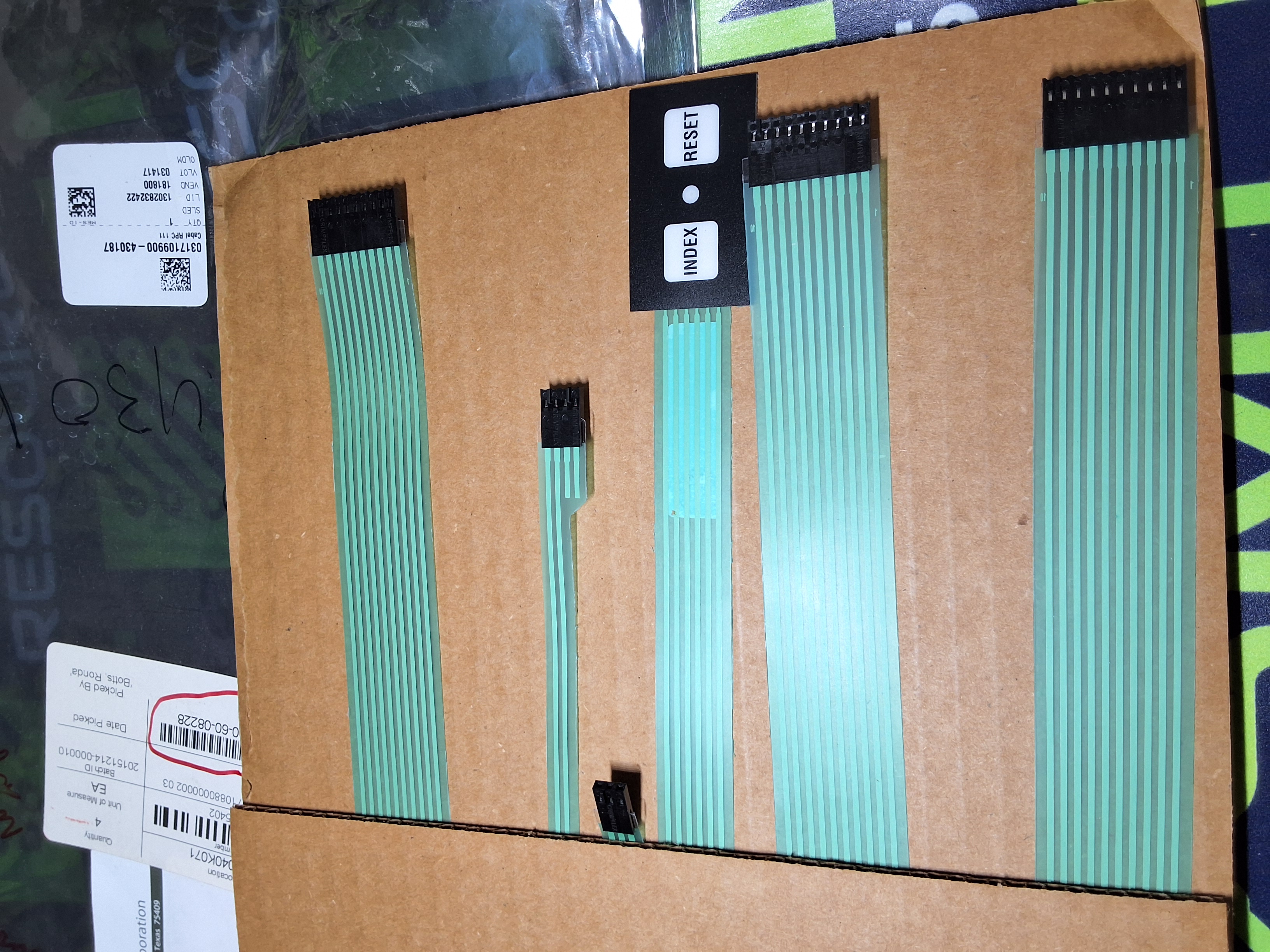 UNIVERSAL INSTRUMENTS CE00-60-08228 FEEDER SWITCH MEMBRANE PANEL CABLE RPC III - BRAND NEW