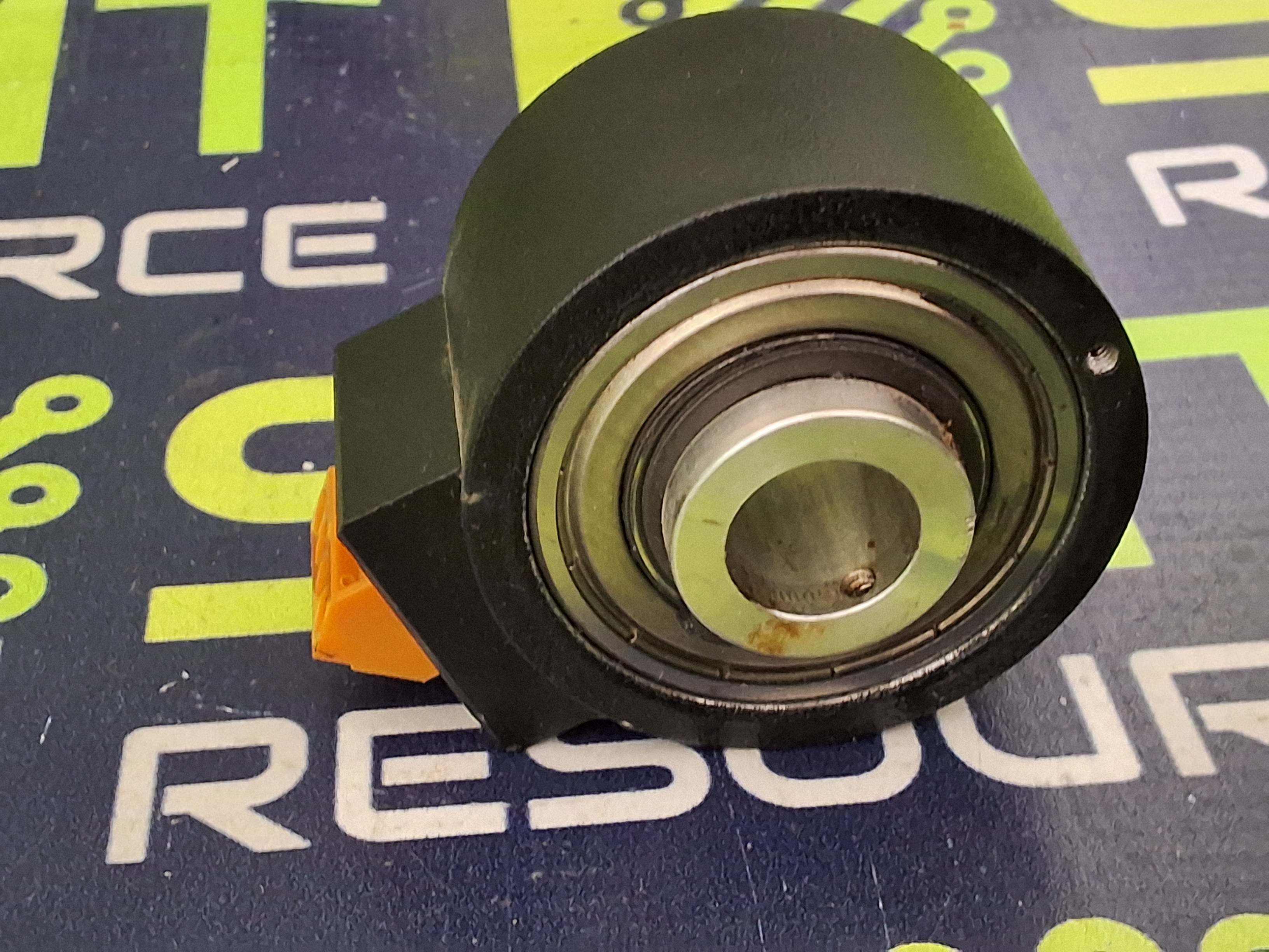 Used ENCODER PRODUCTS 225A-11-0600-OC-N-N-T ACCU-CODER