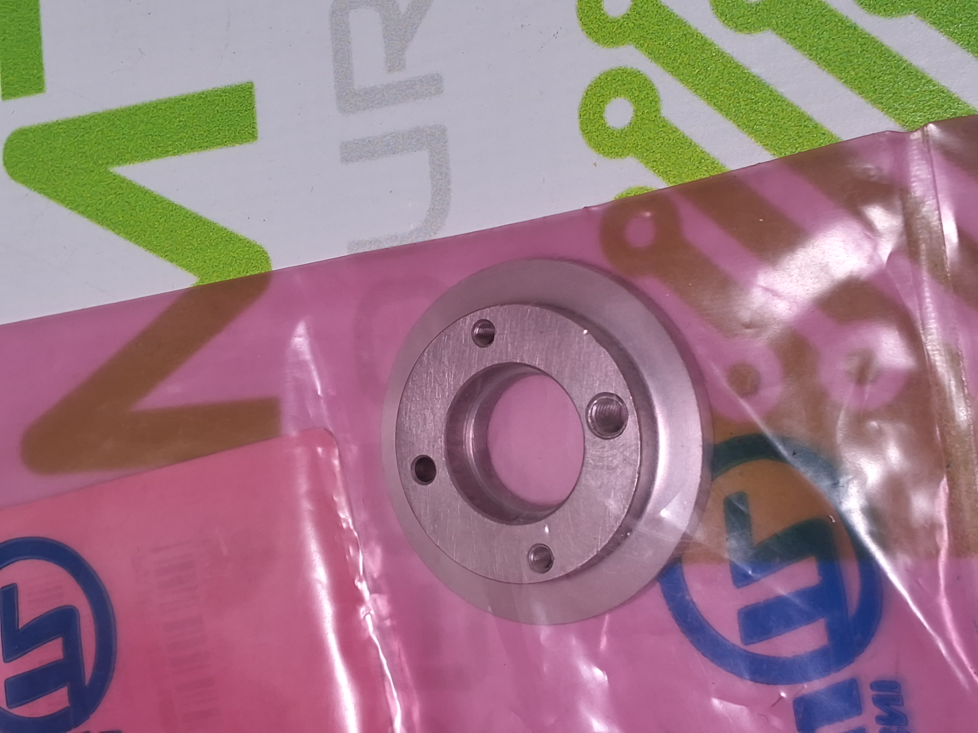 UNIVERSAL INSTRUMENTS 45118801 ADJ FLANGE - BRAND NEW