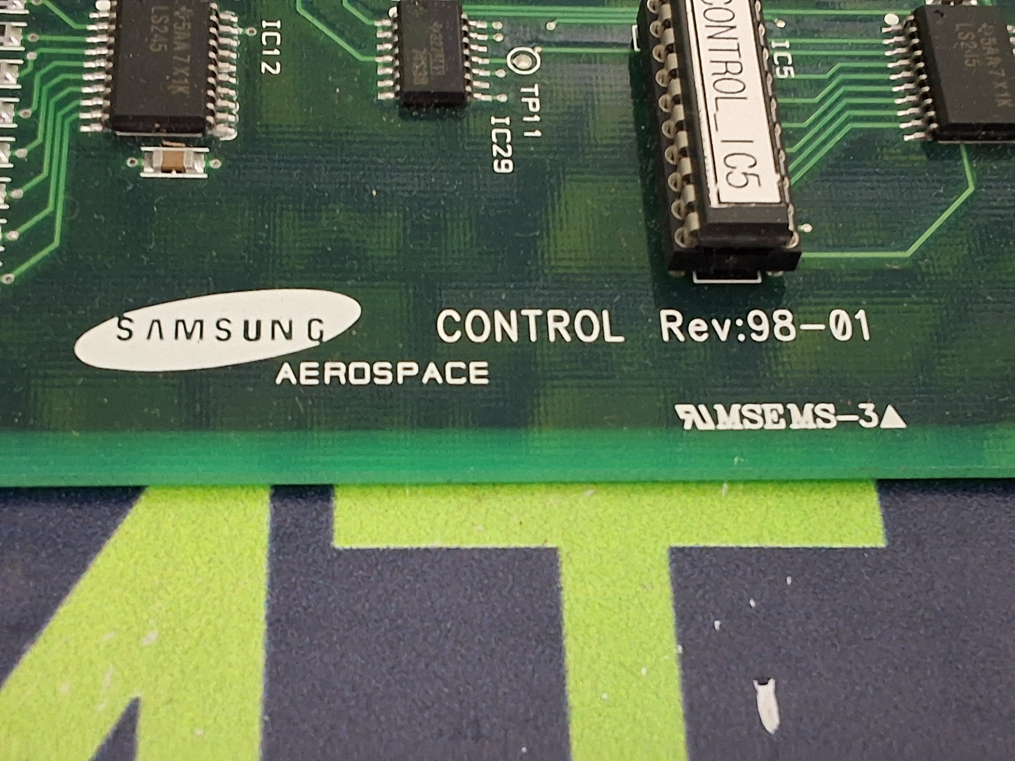 Used SAMSUNG 9801192 LIGHT CONTROL BOARD 