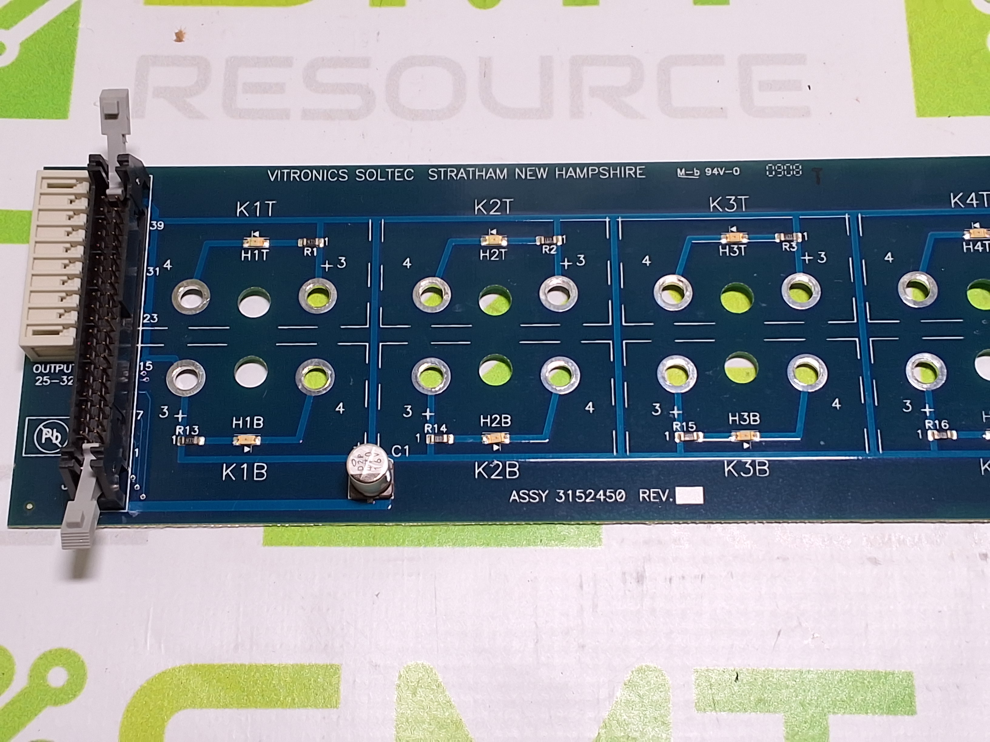 Used VITRONICS SOLTEC 3152450 RELAY CIRCUIT BOARD ASSEMBLY 