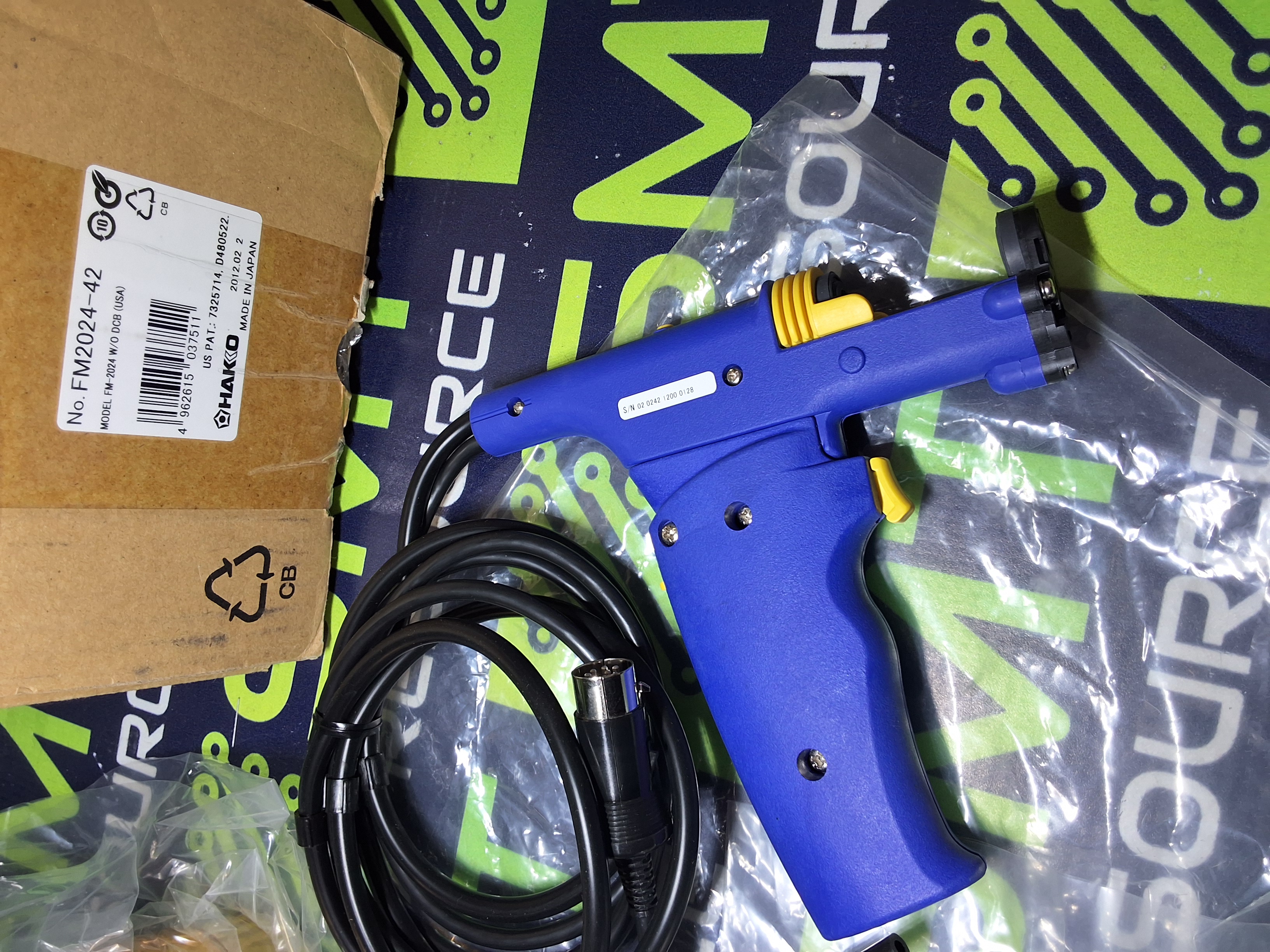 HAKKO FM2024-42 - DESOLDERING HANDPIECE WITH ACCESSORIES FM-2024 - BRAND NEW