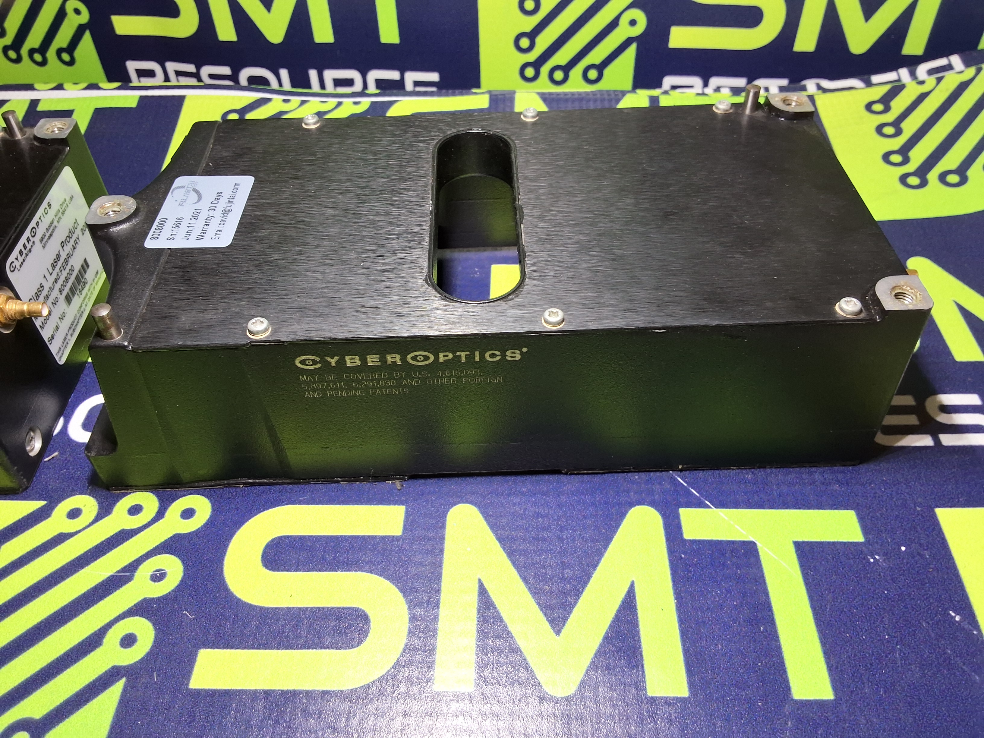 Used CYBEROPTICS LASERALIGN 8008000 CLASS 1 LASER SENSOR