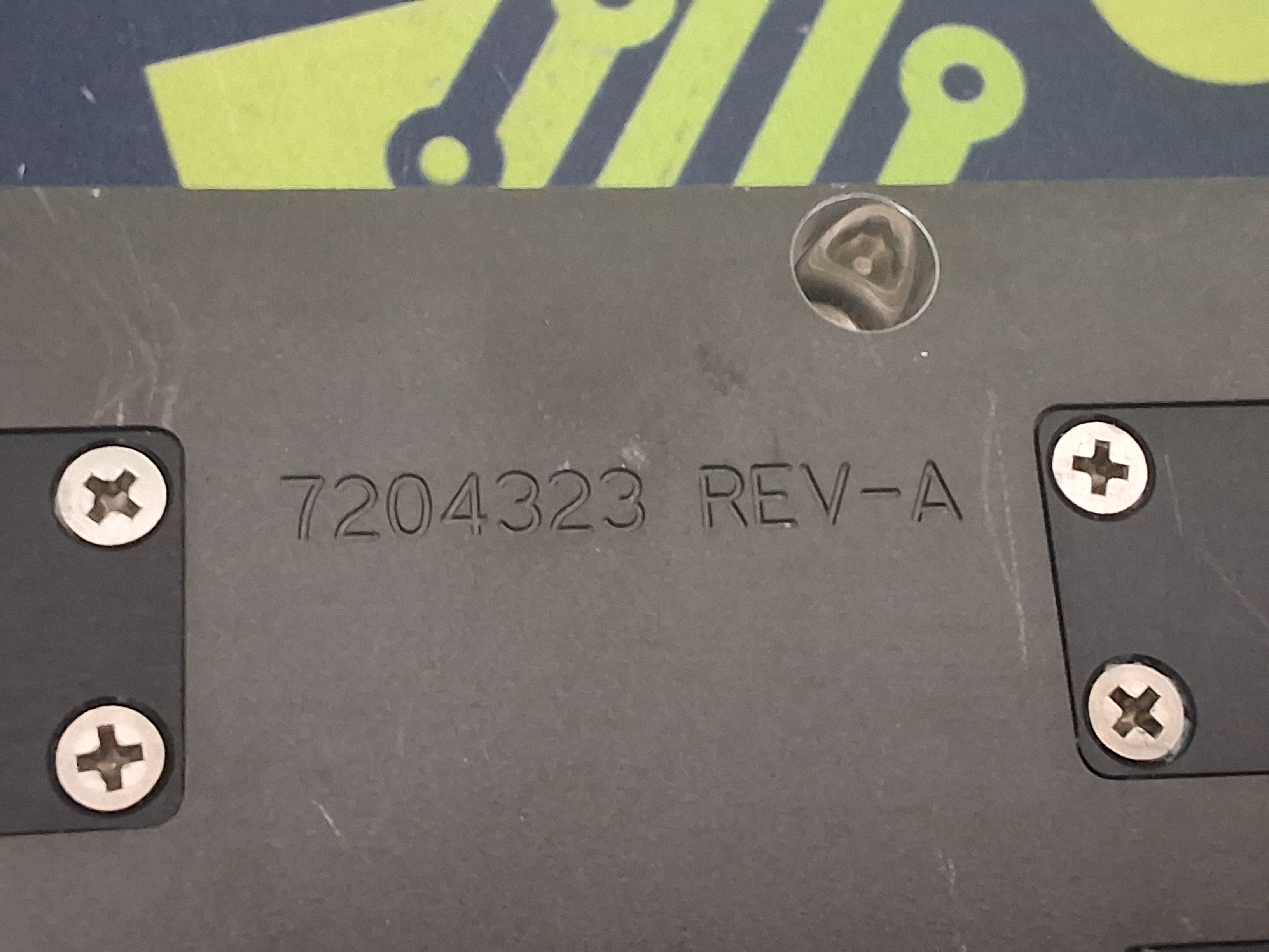 Used ASYMTEK HEATING ELEMENT ASSEMBLY 7204322 / 7204323