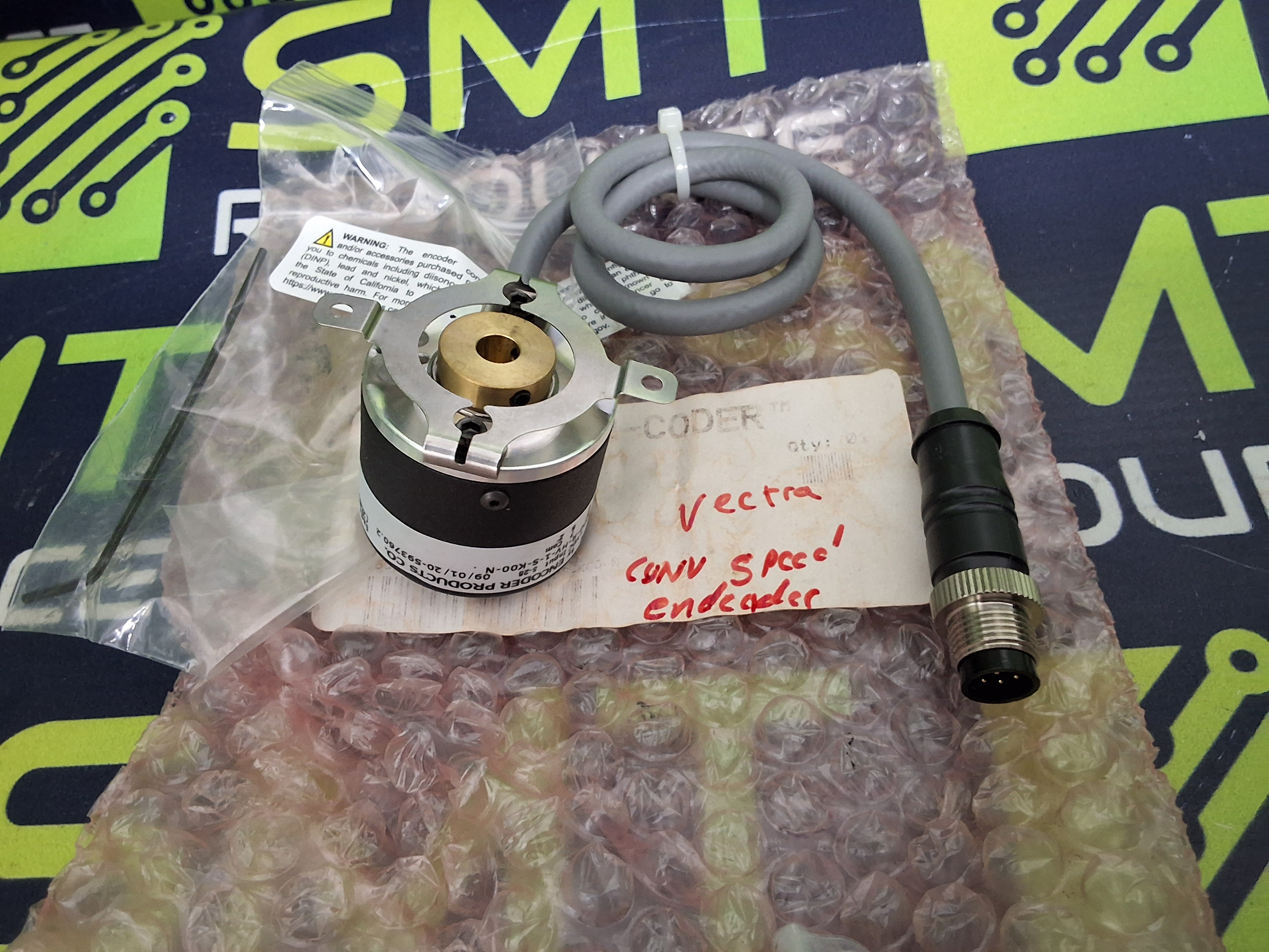 ACCU-CODER 755A-01-S-2000-R-HV-1-S-K00-N ROTARY SHAFT ENCODER - BRAND NEW