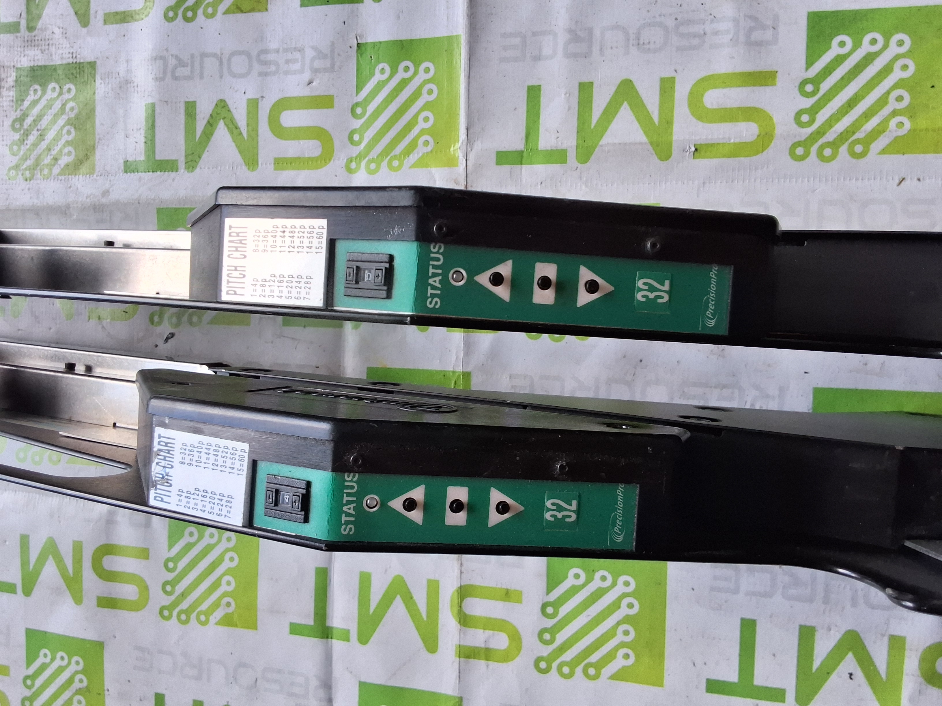 Used UNIVERSAL INSTRUMENTS 49680701 32mm GREEN PRECISION-PRO MULTI-PITCH FEEDER