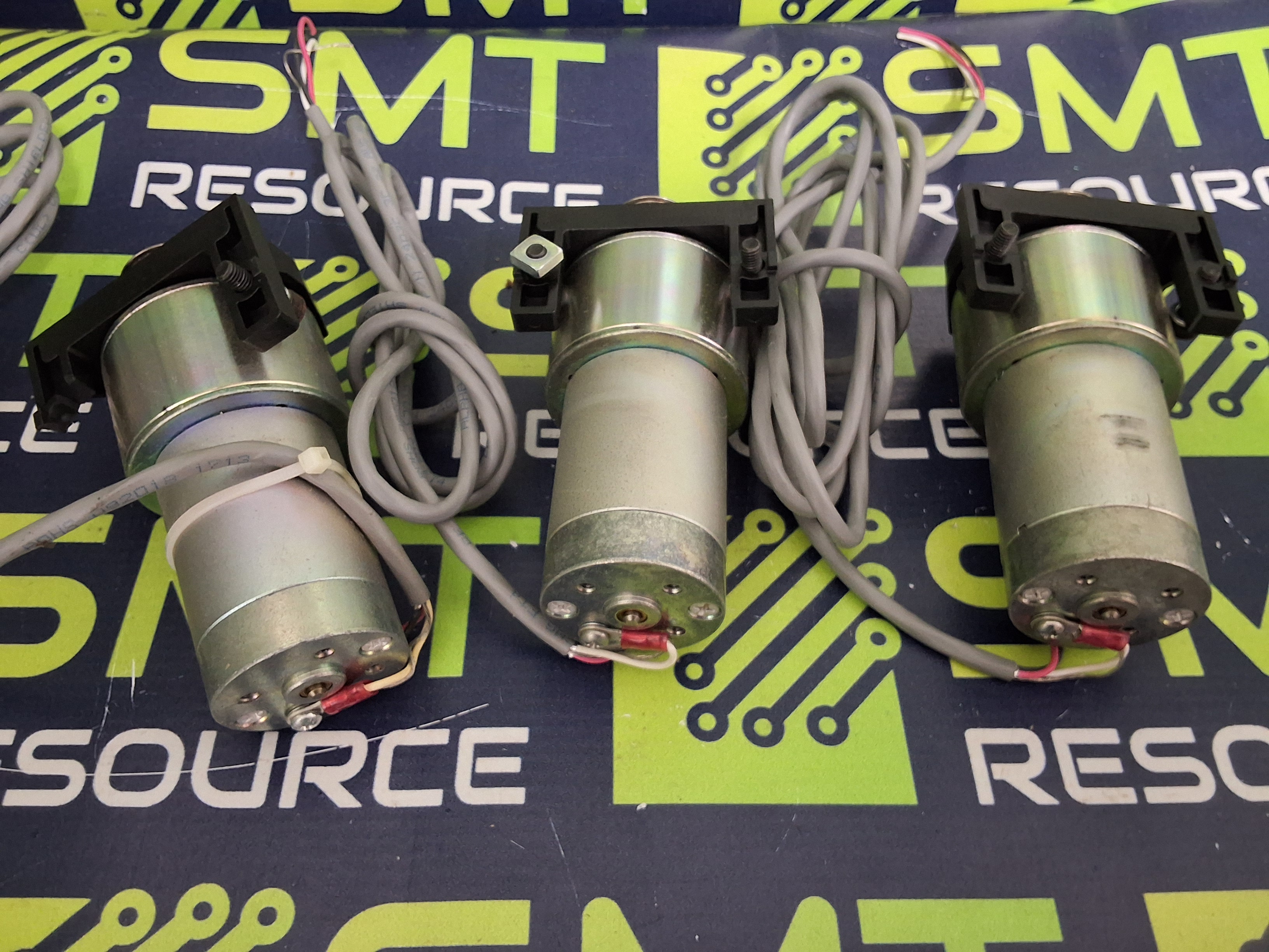Used PITTMAN AMETEK GM9234C542-R1 / 46815303 DC GEARMOTOR 38.2VDC