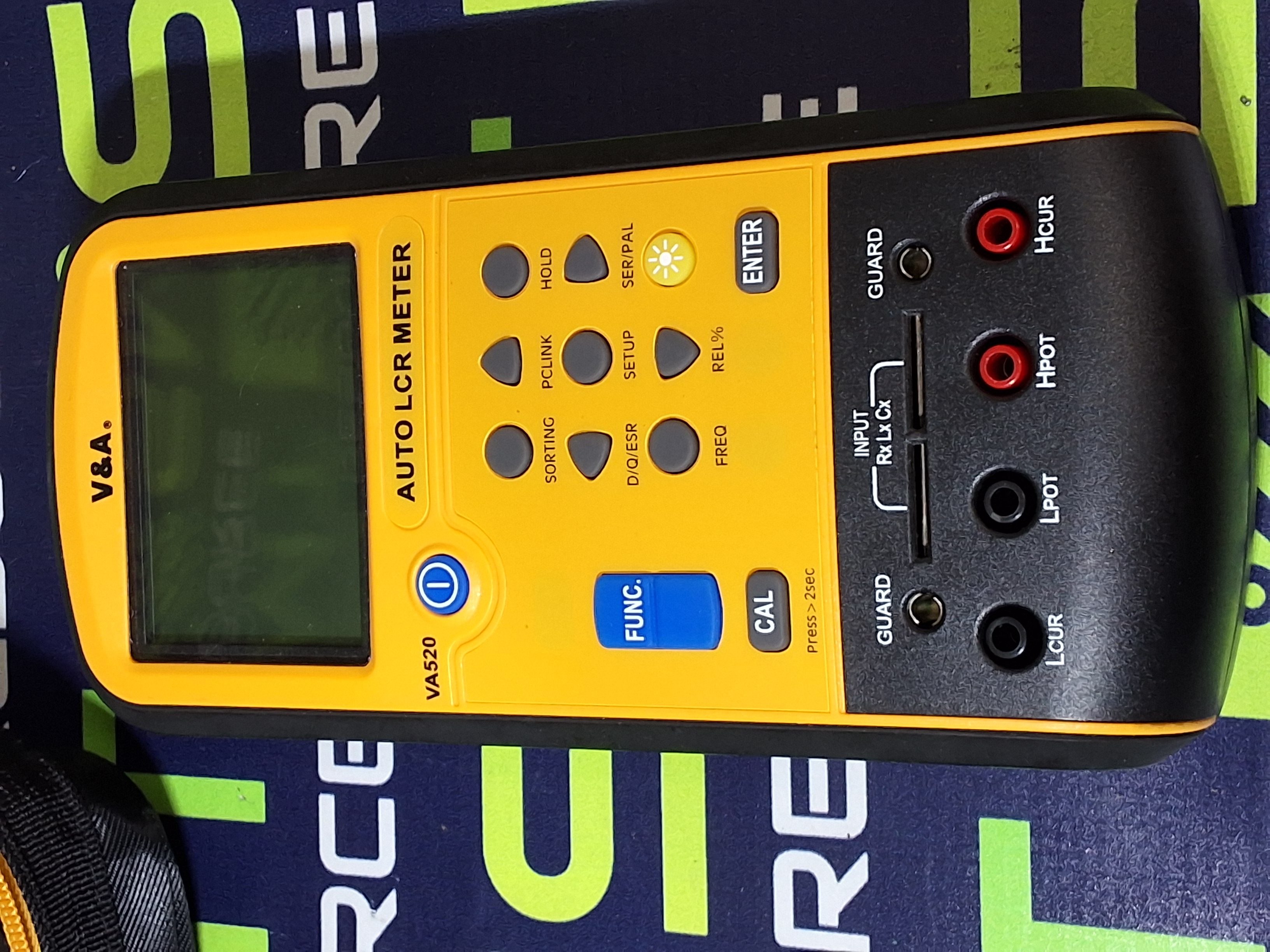 Used V&A PORTABLE MULTI-FUNCTION VA520 LCR METER 