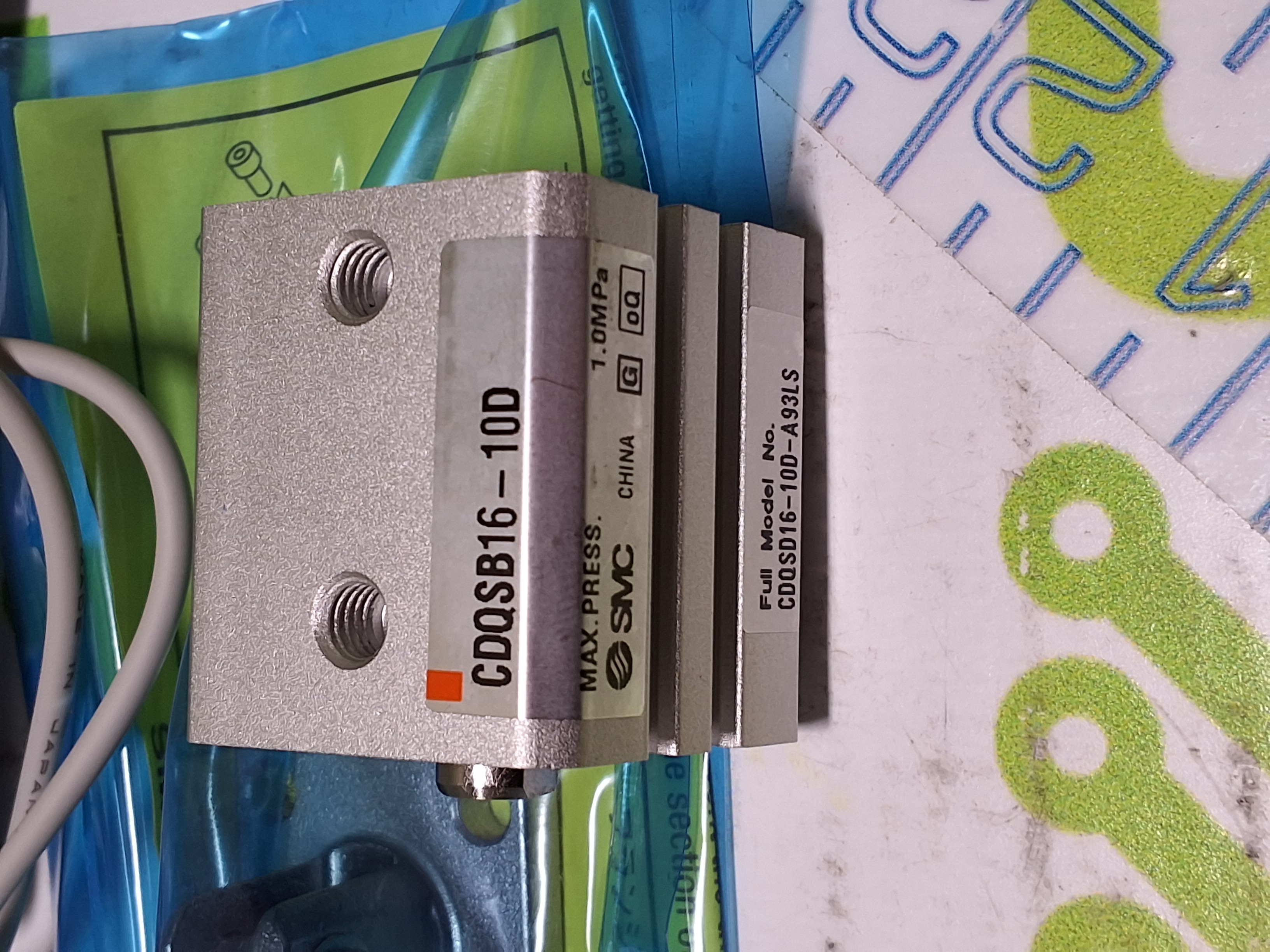 SMC CDQSD16-10D-A93LS AIR CYLINDER - NEW 