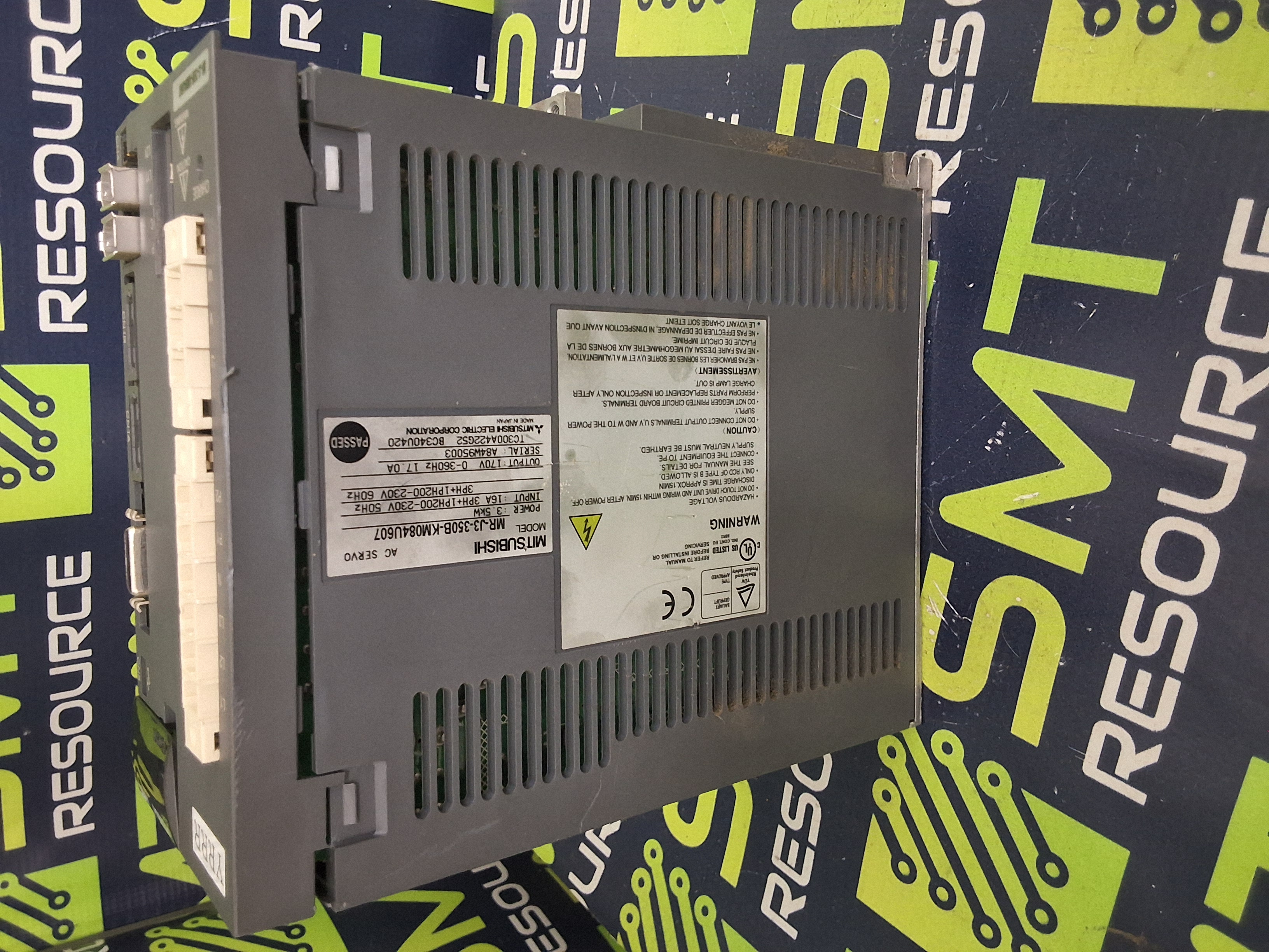Used MITSUBISHI MR-J3-350B-KM084U607 AC SERVO DRIVE / AMPLIFIER - MELSERVO-J3 SERIES 3.5kW - PARTS ONLY