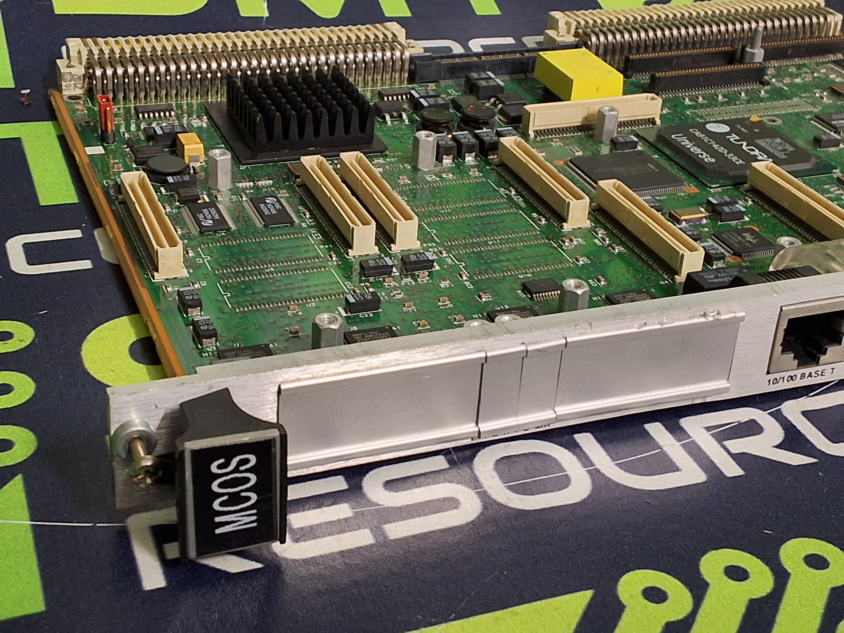 Used MOTOROLA MCOS 84-W8403F01D ETHERNET VMEbus CIRCUIT CARD 01-W3403F03J