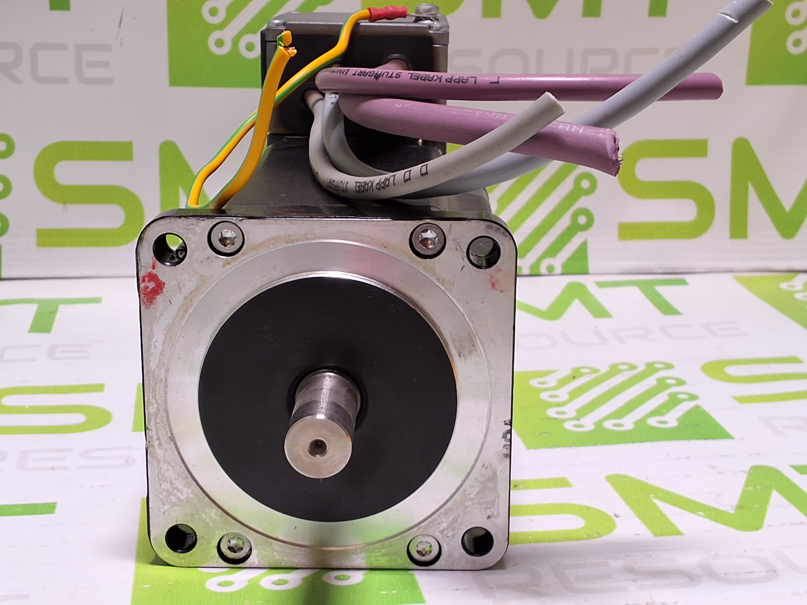 Used BERGER LAHR IFS93/2CAN-DS/---B54/O-001RPP41 SERVO MOTOR