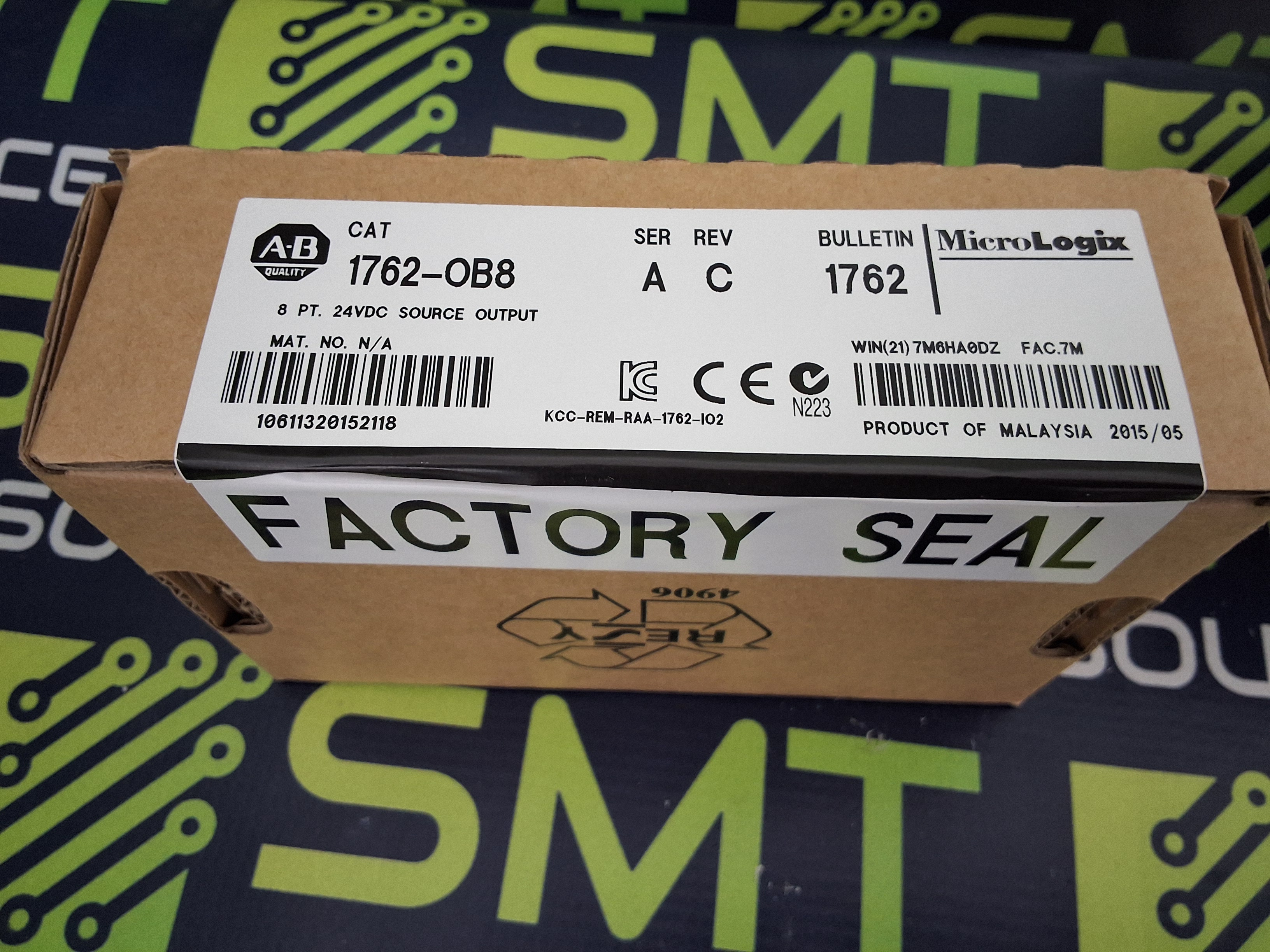 ALLEN BRADLEY 1762-OB8 REV. C 8 POINT 24VDC SOURCE OUTPUT MODULE - NEW