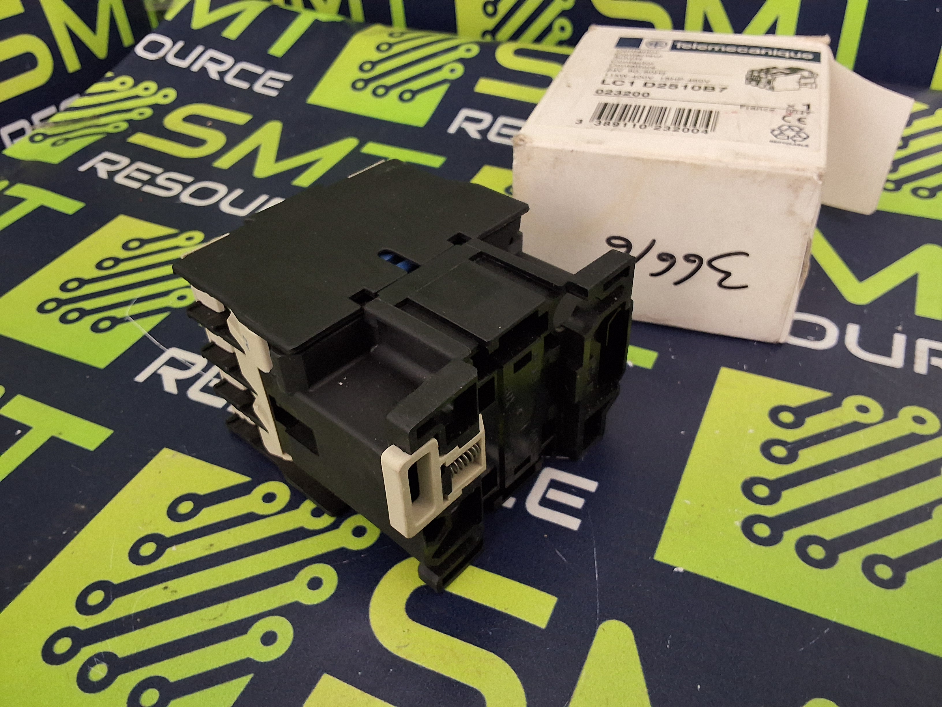 Used TELEMECANIQUE LC1 D2510 CONTACTOR 24V 50/60Hz