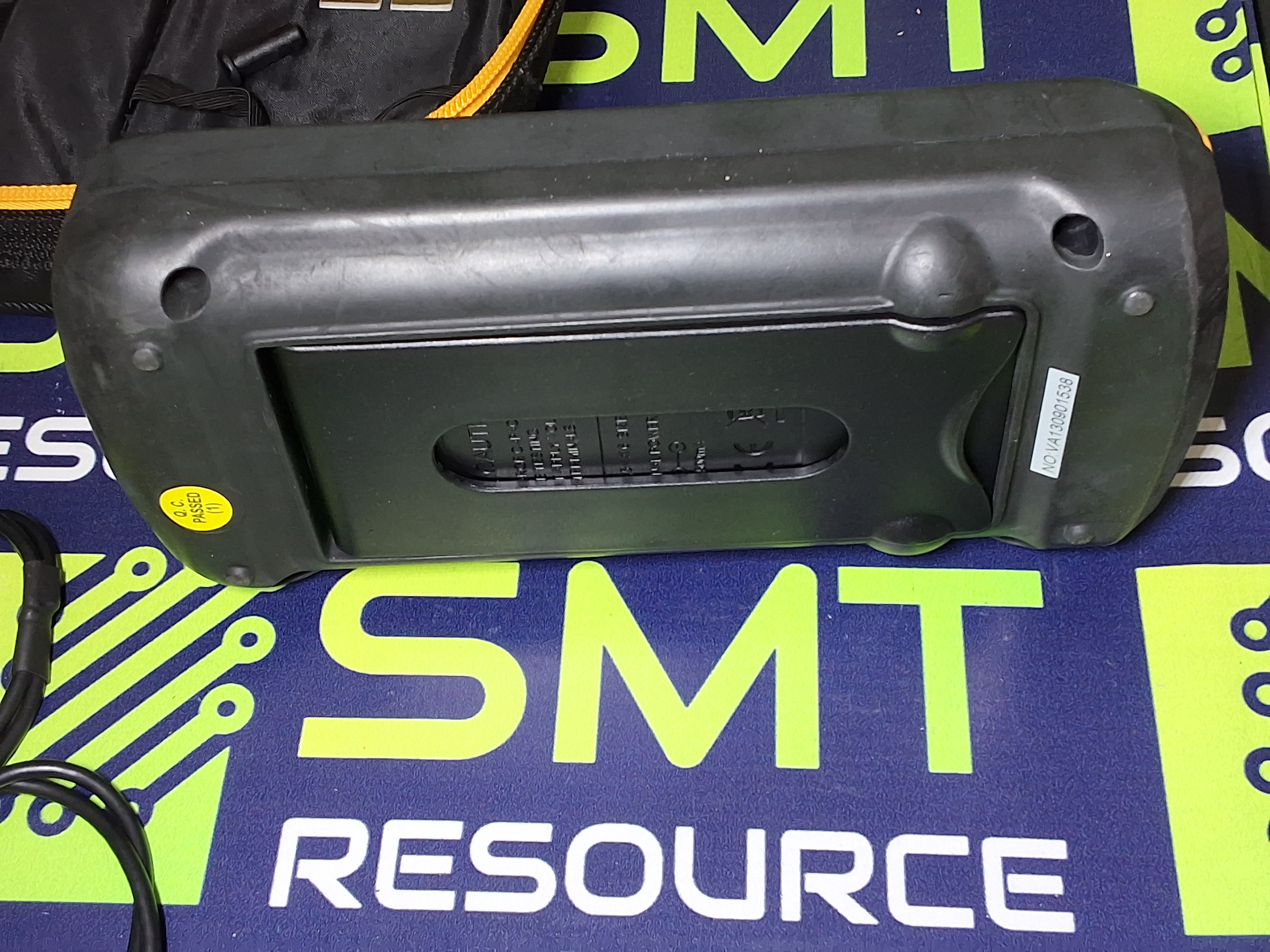 Used V&A PORTABLE MULTI-FUNCTION VA520 LCR METER 