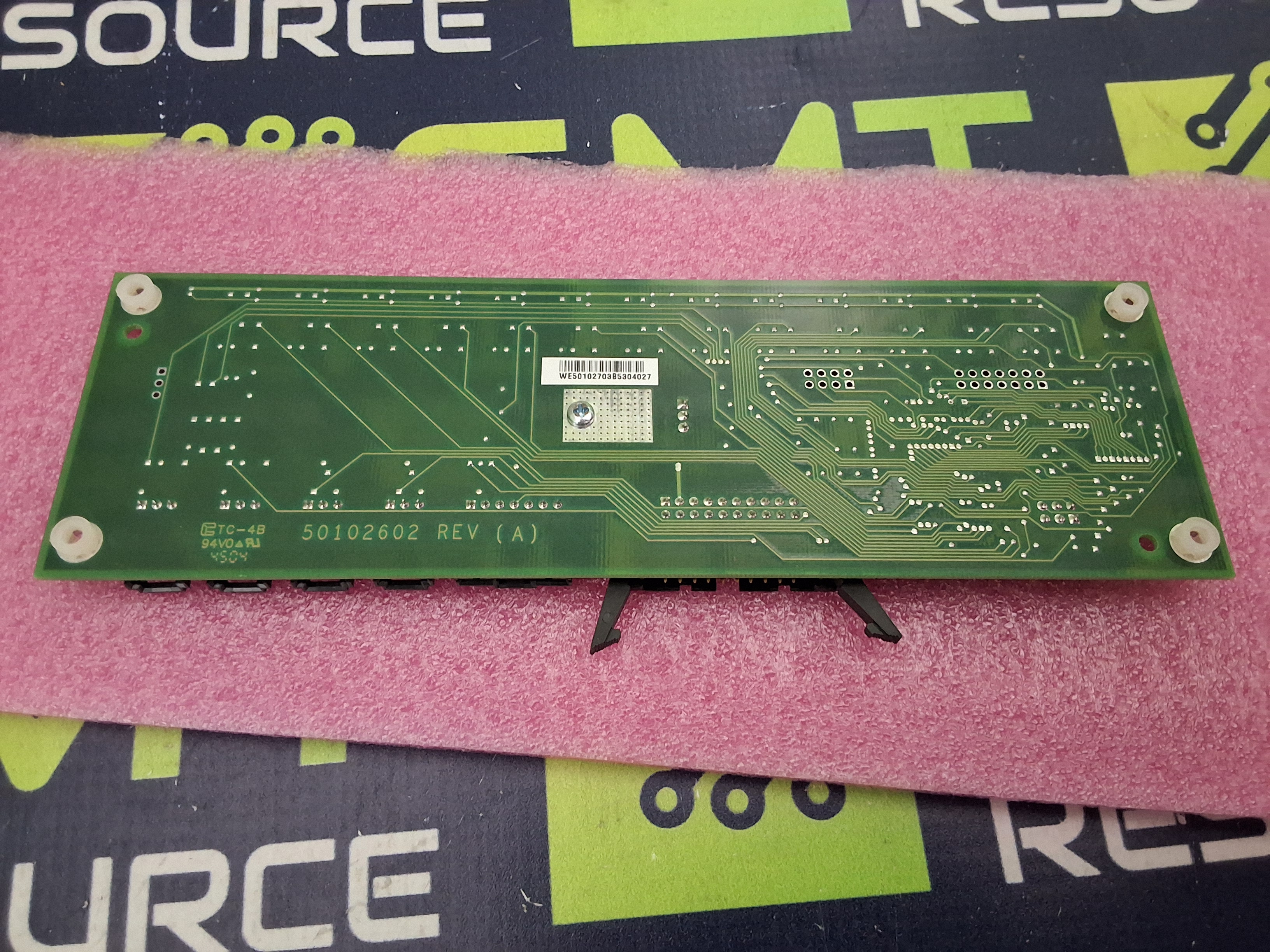 Used UNIVERSAL INSTRUMENTS 50102602 DPTF PALLET LED