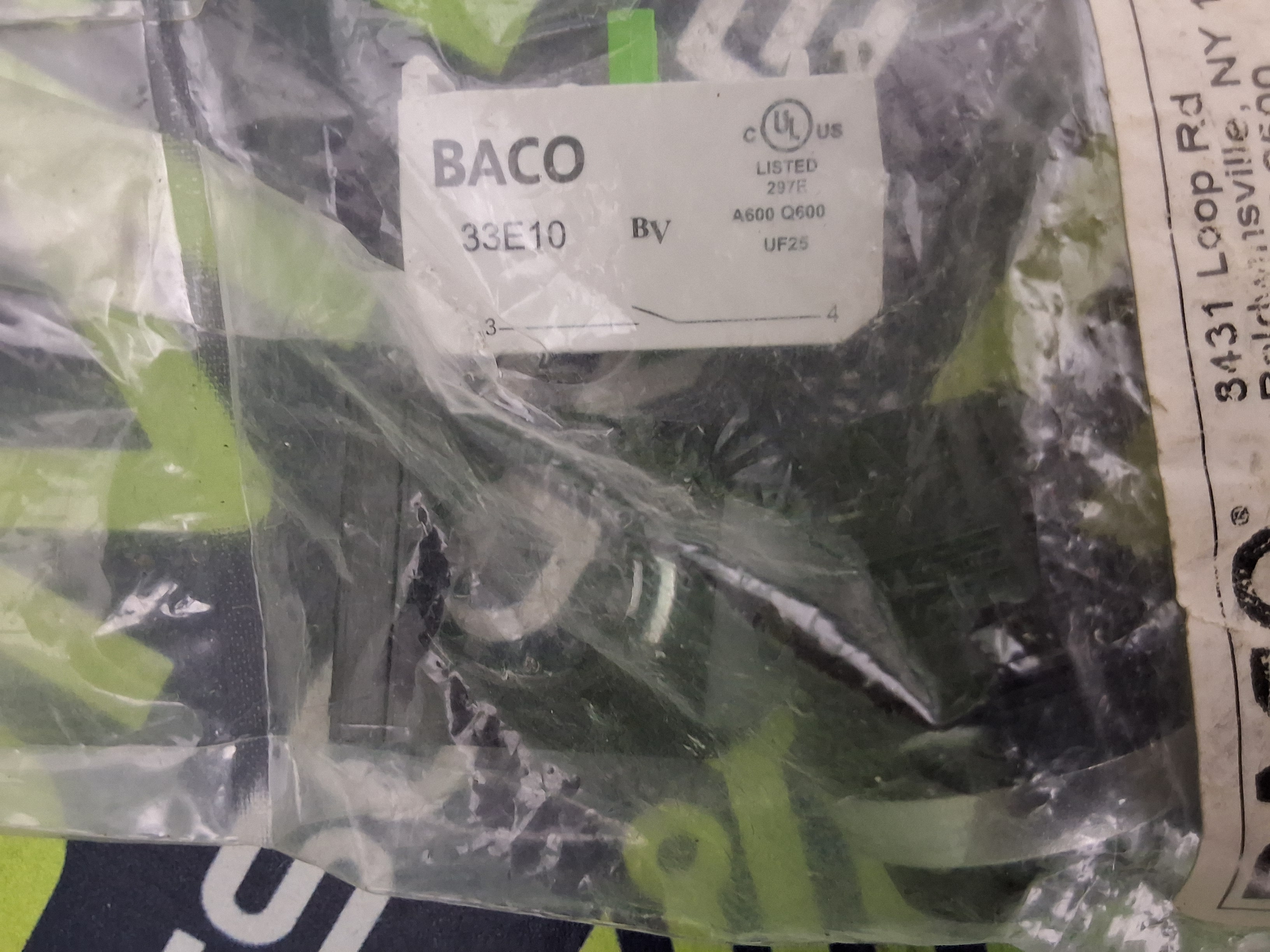 BACO CONTROLS L21AB03-3E10 22mm MOMENTARY PUSHBUTTON SWITCH - BRAND NEW