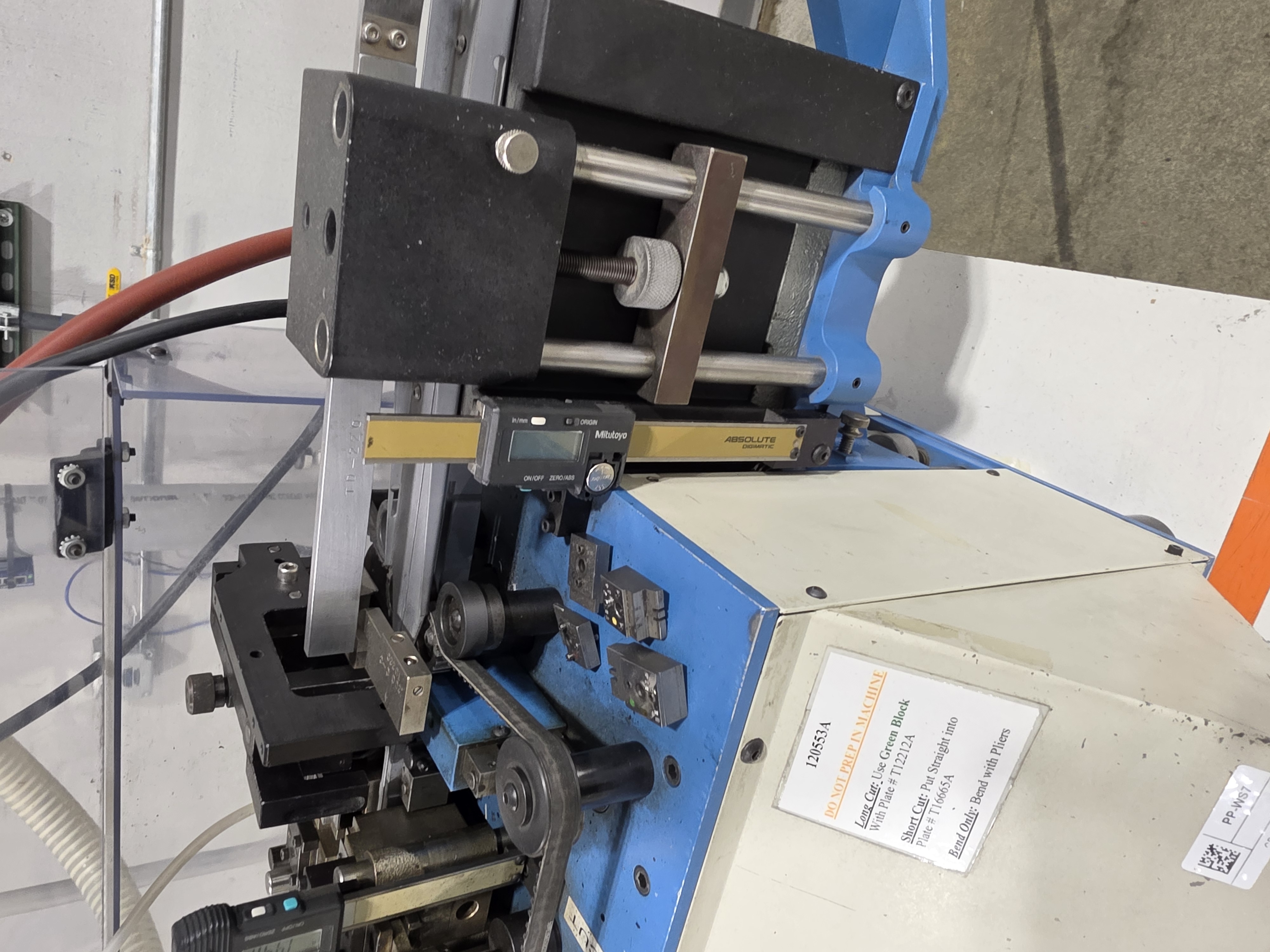 Used GPD CF‑10 Radial Lead Former