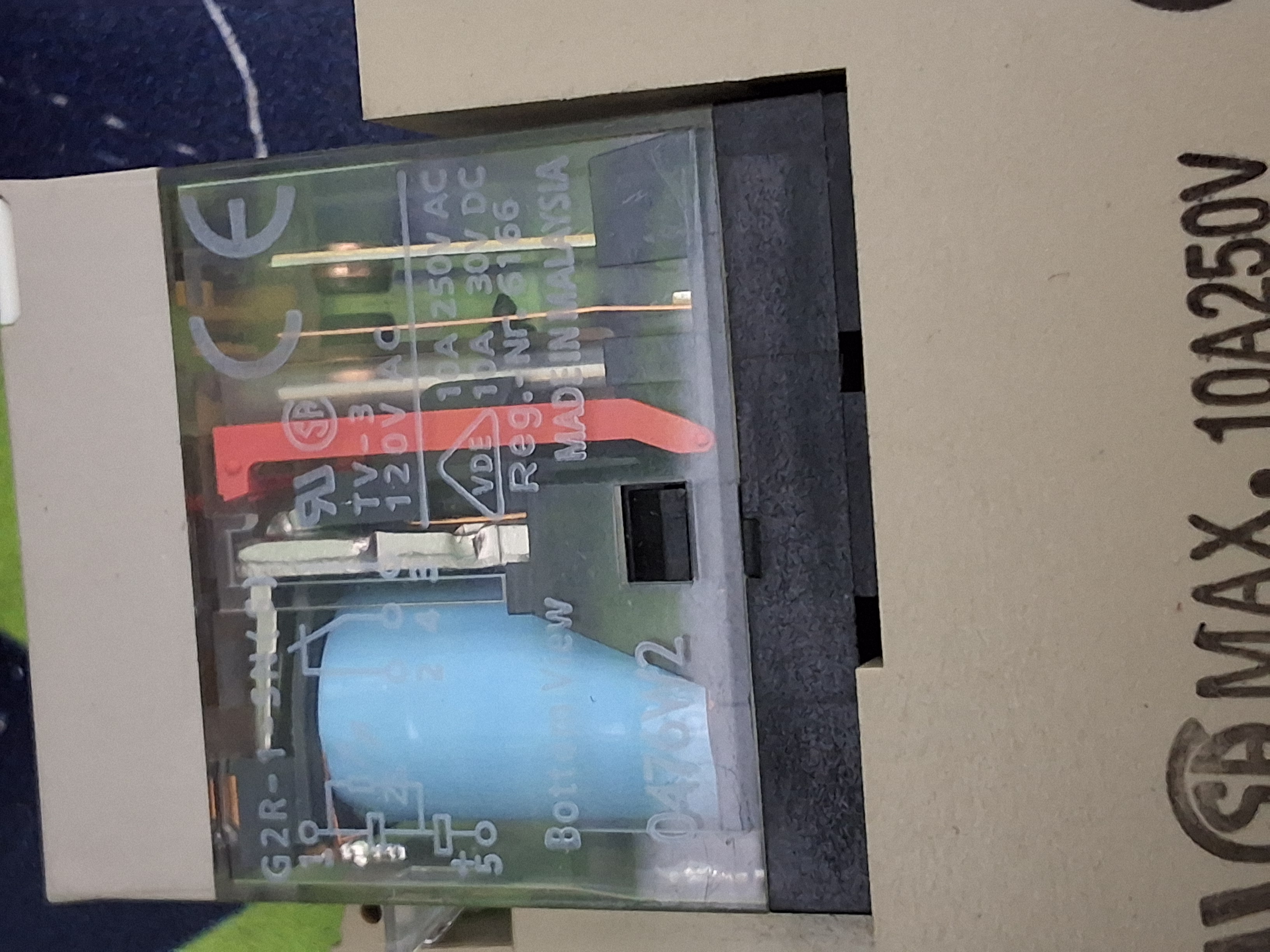 Used OMRON G2R-1-SN GENERAL PURPOSE RELAY 24VDC WITH 10A 250V BASE