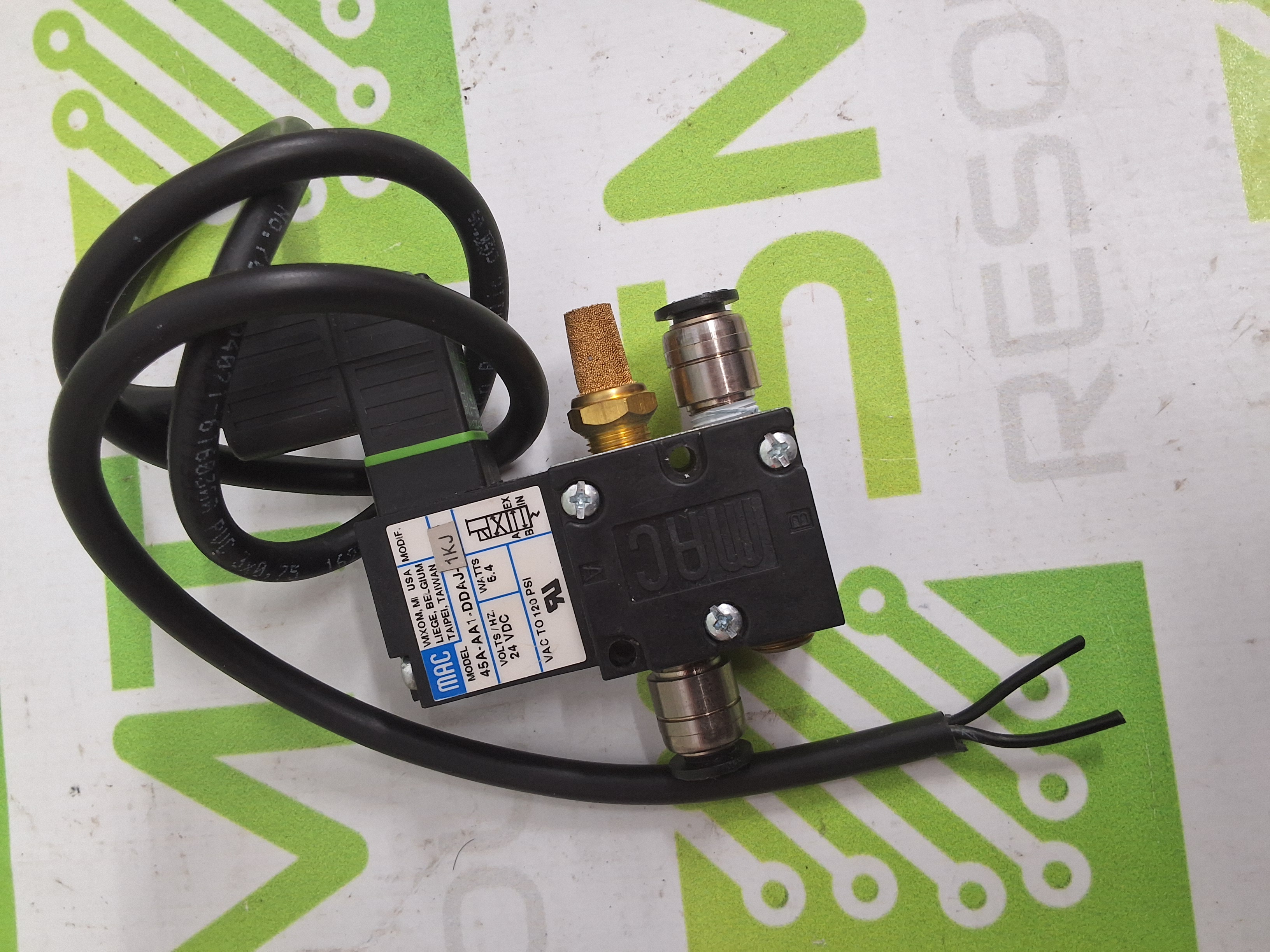 Used MAC 45A-AA1-DDAJ-1KJ SOLENOID VALVE 24VDC 5.4W