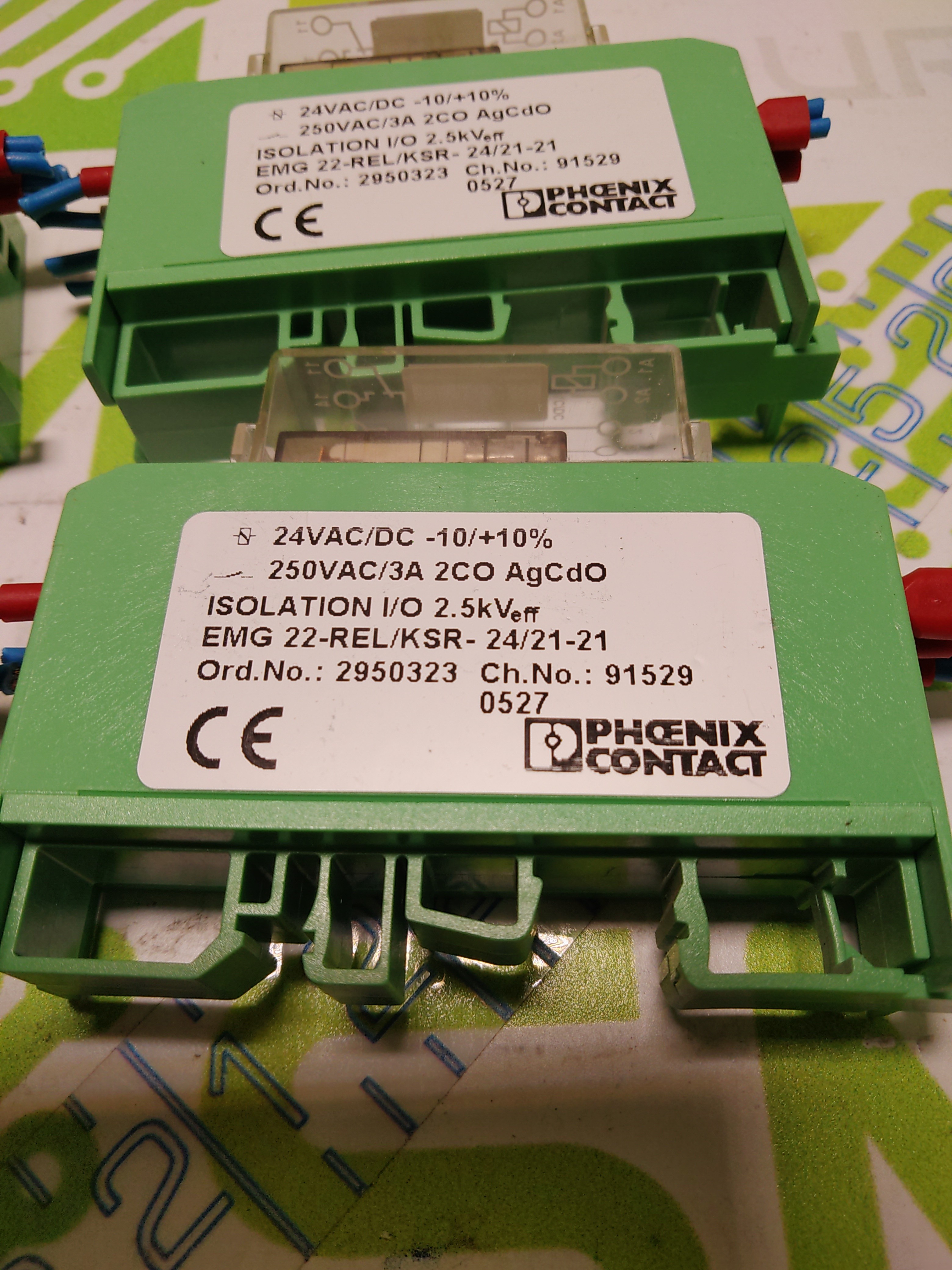 Used PHOENIX CONTACT EMG 22-REL/KSR-24/21-21 RELAY MODULE