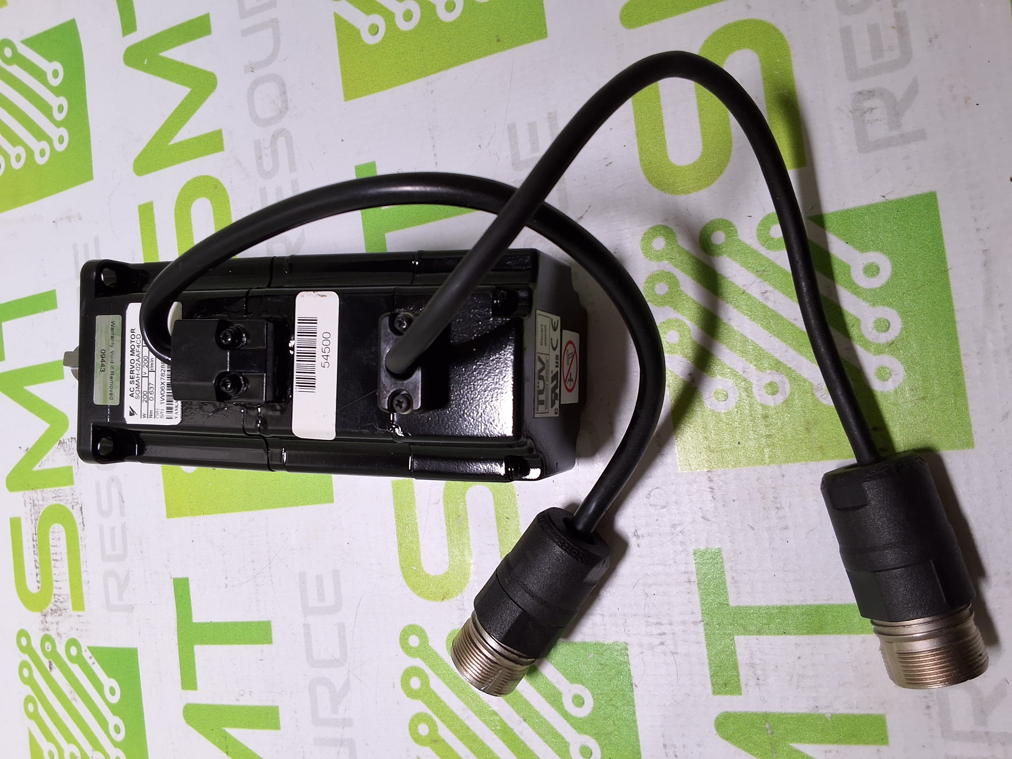 Refurbished YASKAWA ELECTRIC SGMAH-02AAF4CD AC SERVO MOTOR - REFURBISHED