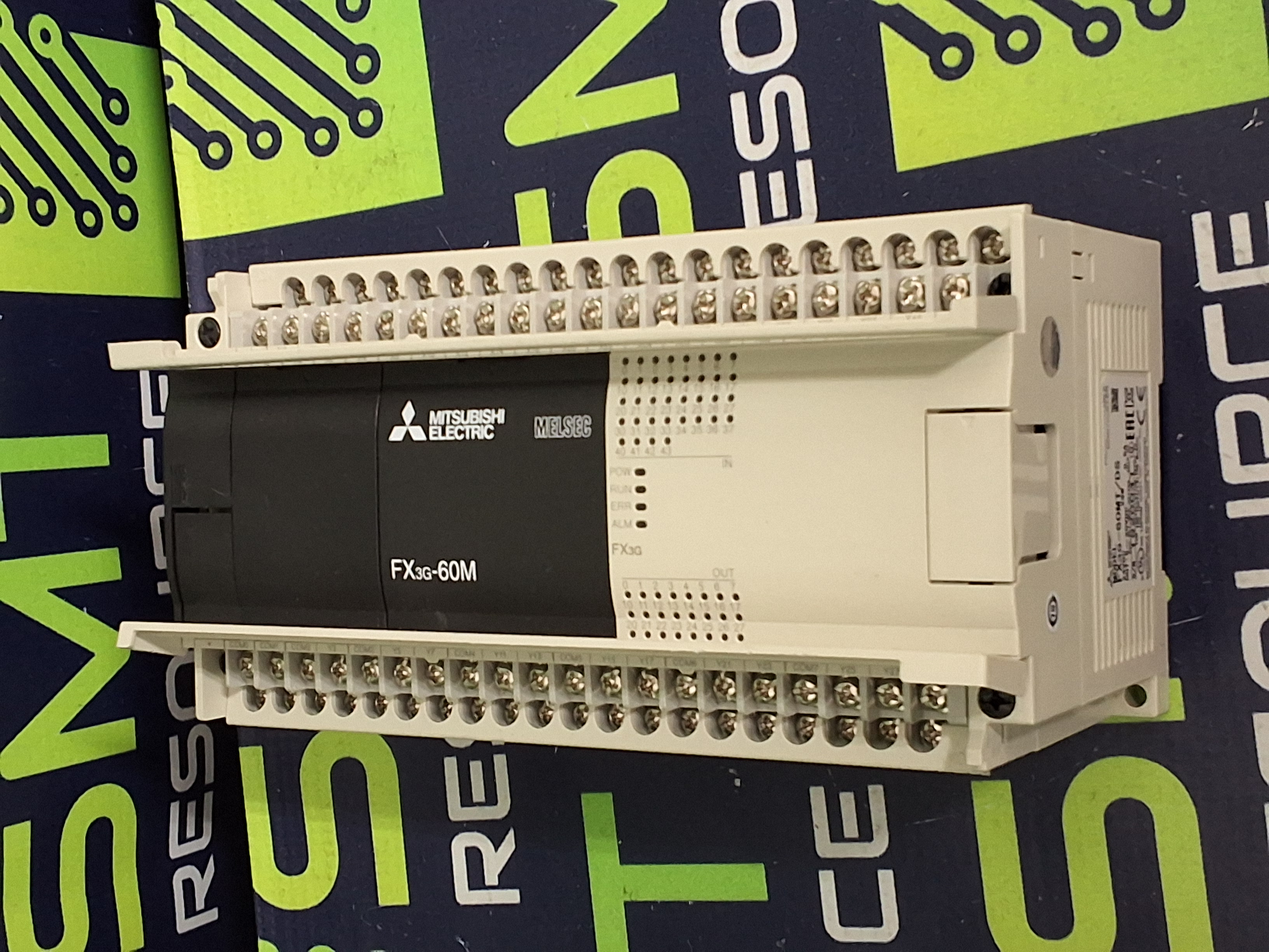 Used MITSUBISHI FX3G-60M PROGRAMMABLE LOGIC CONTROLLER PLC MELSEC SERIES