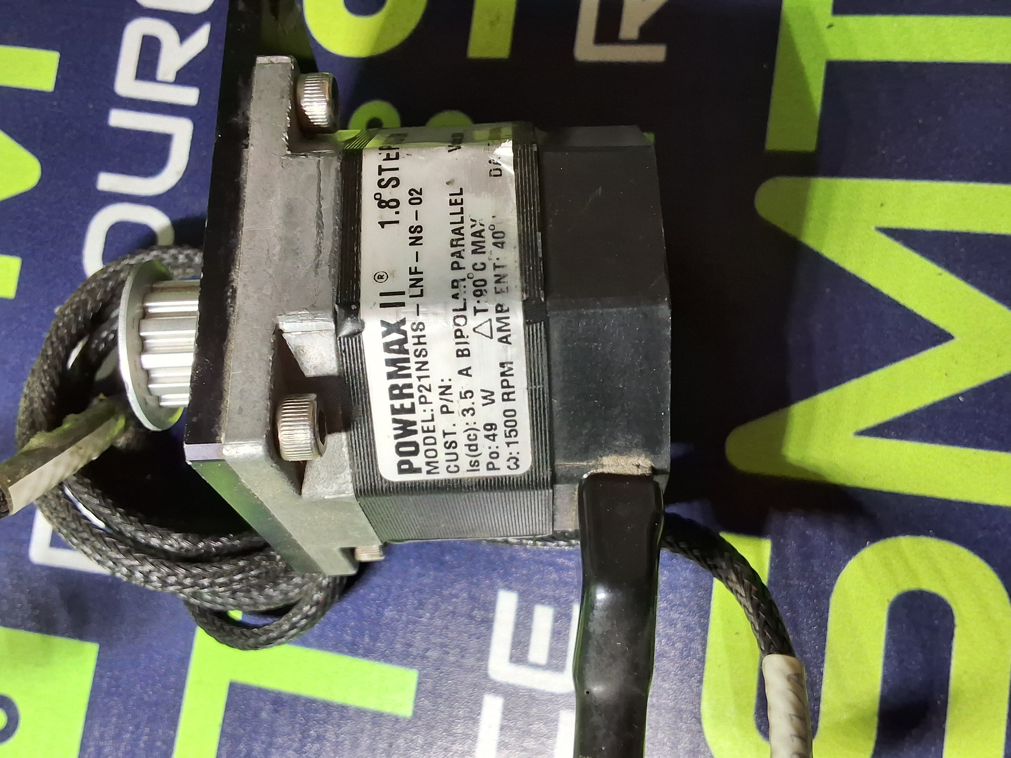 Used POWERMAX II P21NSHS-LNF-NS-02 STEP MOTOR
