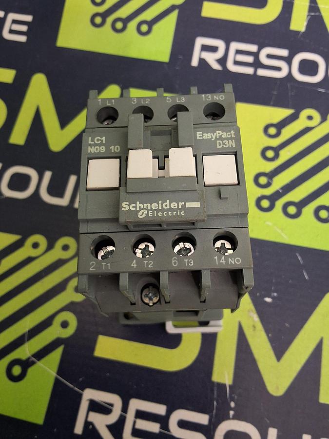Used SCHNEIDER ELECTRIC LC1N0910 CONTACTOR