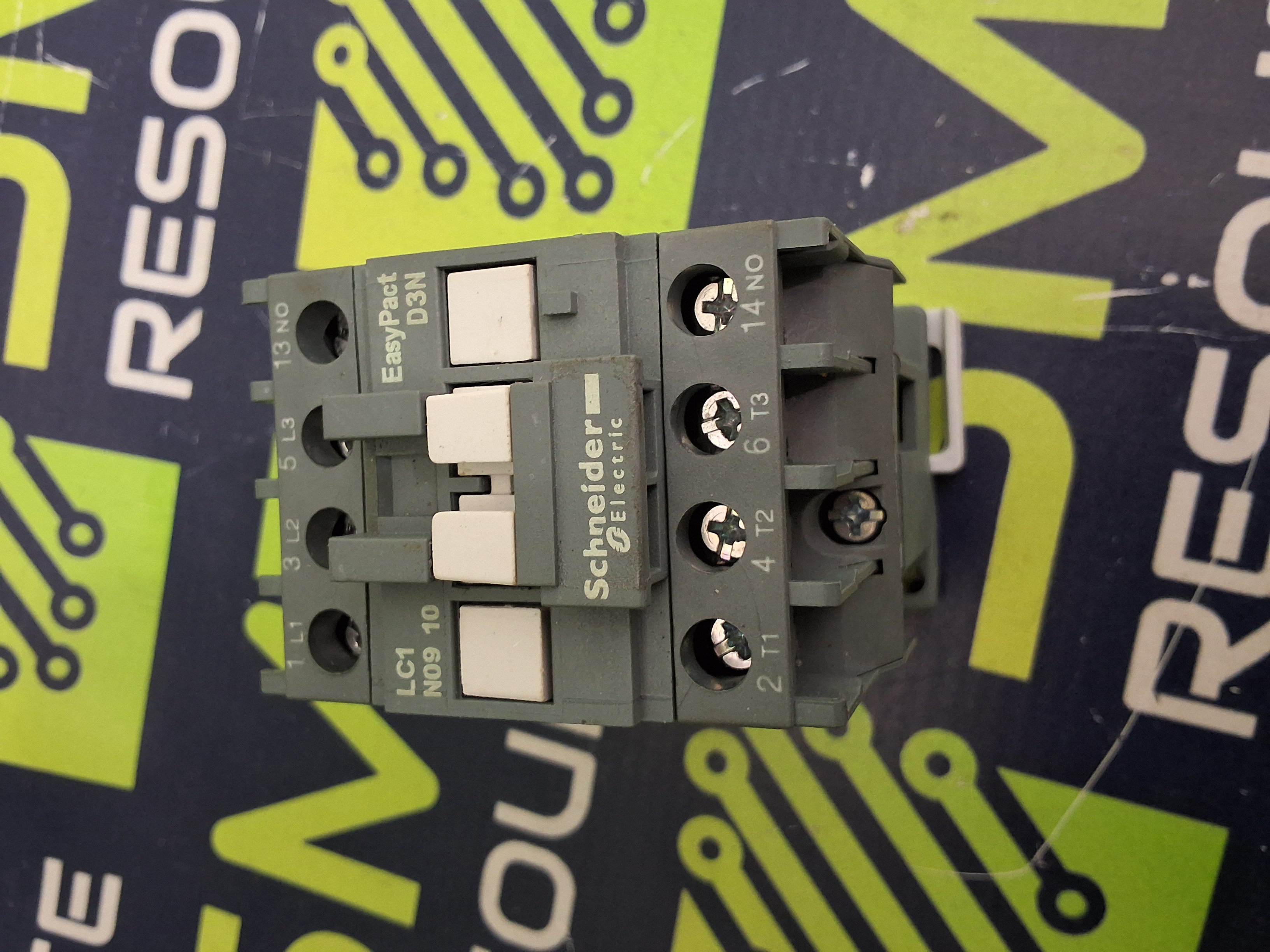 Used SCHNEIDER ELECTRIC LC1N0910 CONTACTOR