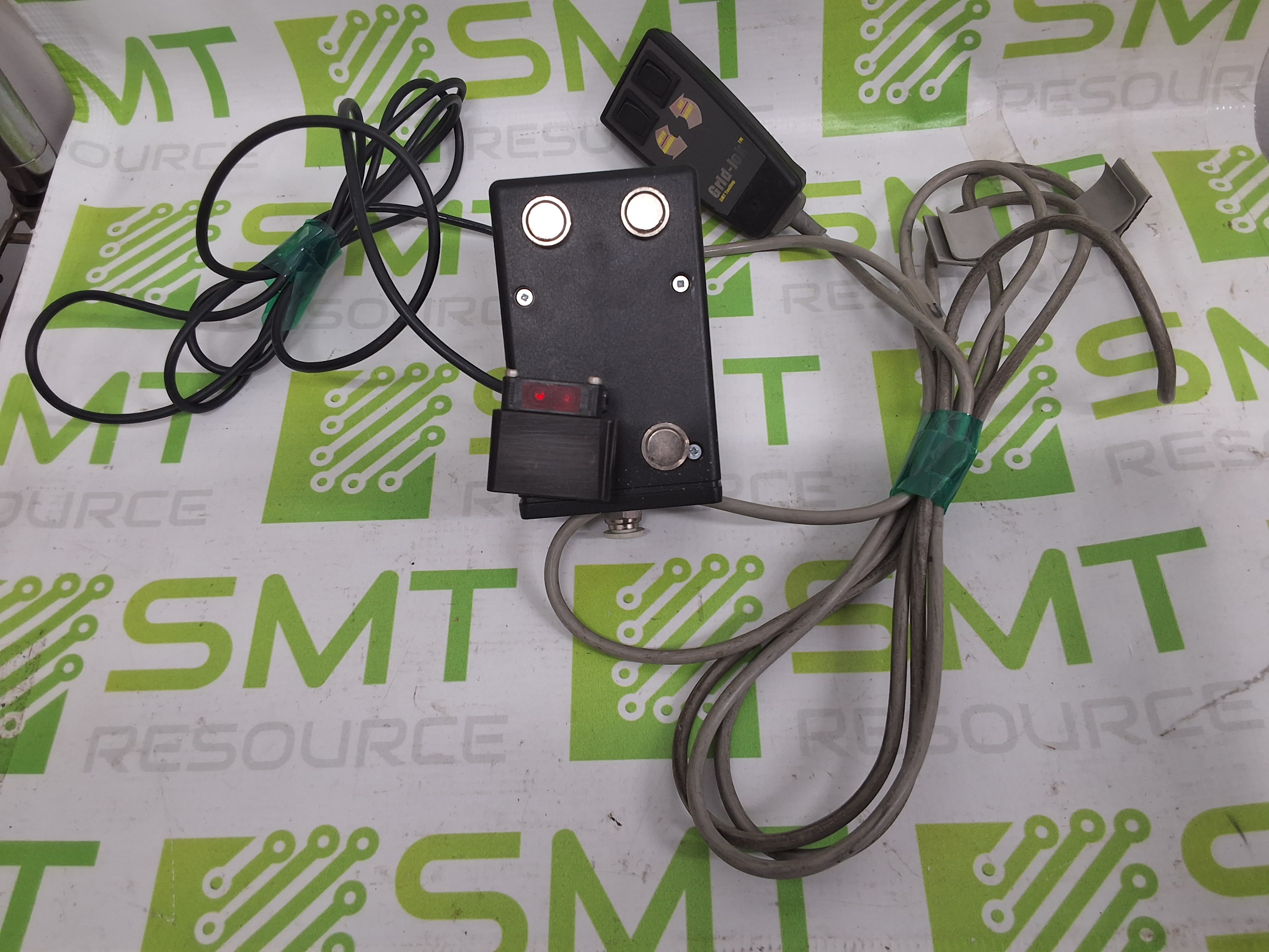 Used OVATION PRODUCTS Grid-Lok SINGLE TABLE CONTROLLER 24VDC WITH Grid-Lok SMT TOOLING HAND CONTROLLER / REMOTE PENDANT