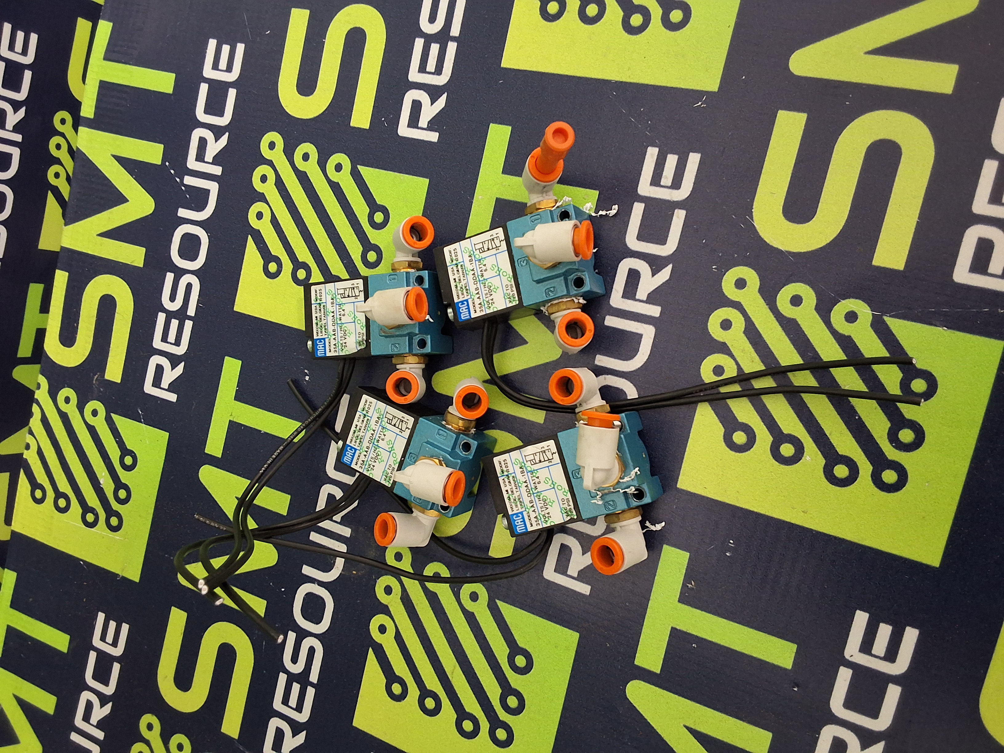 Used MAC 35-AAB-DDAA-1BA SOLENOID VALVE 24VDC 5.4W