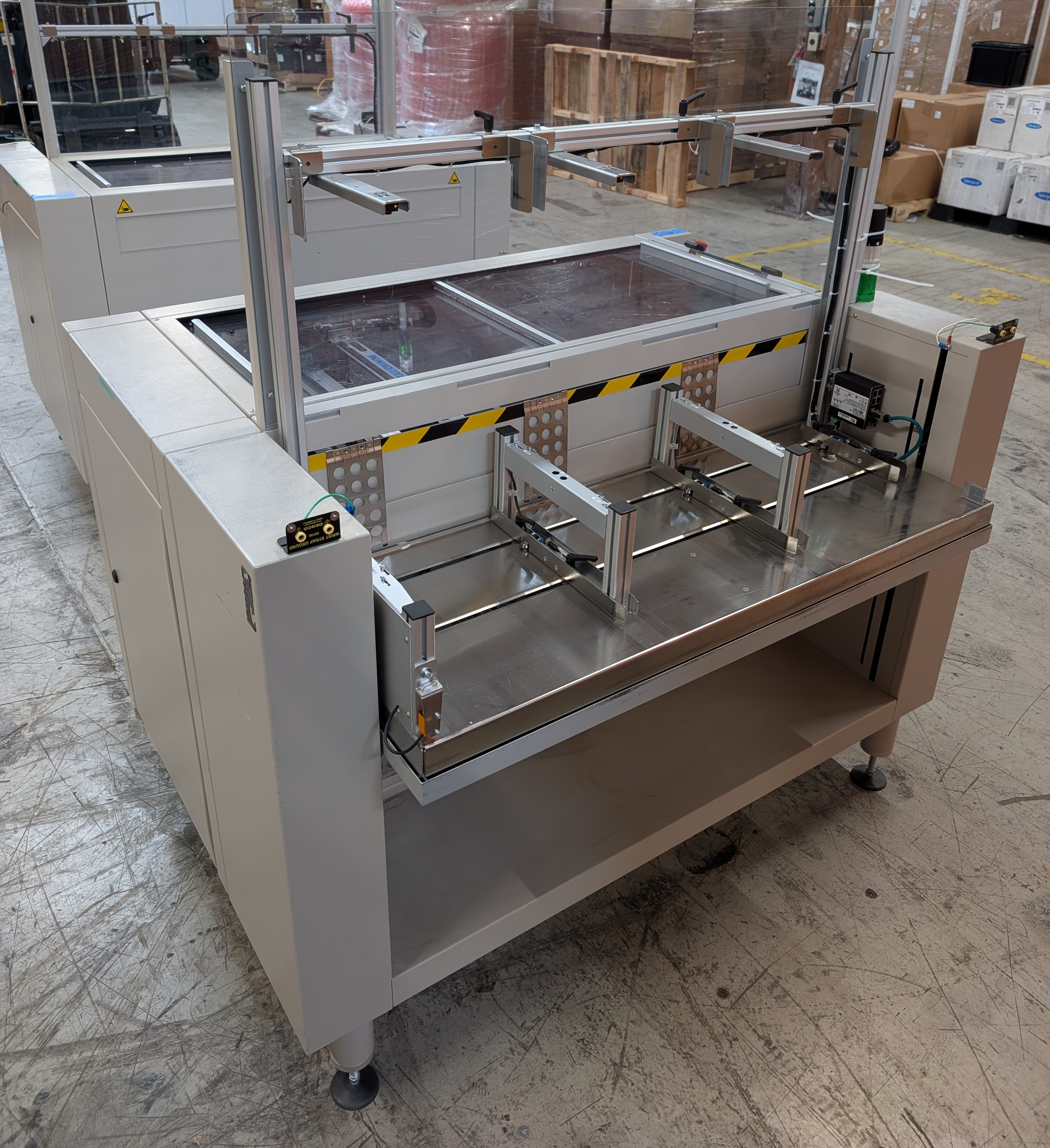 Used ASYS AES 03D Front of Line Unloader