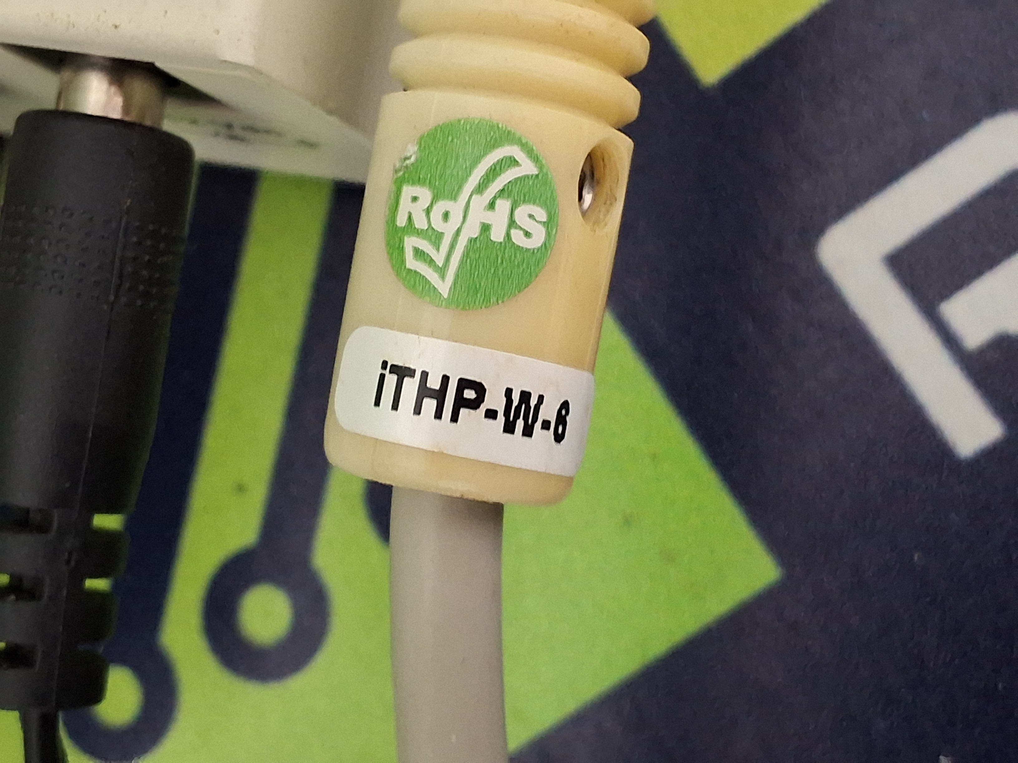 Used OMEGA iTHX-SD iServer MicroServer WITH 4GB SD CARD, POWER SUPPLY AND iTHP-W-6 PROBE