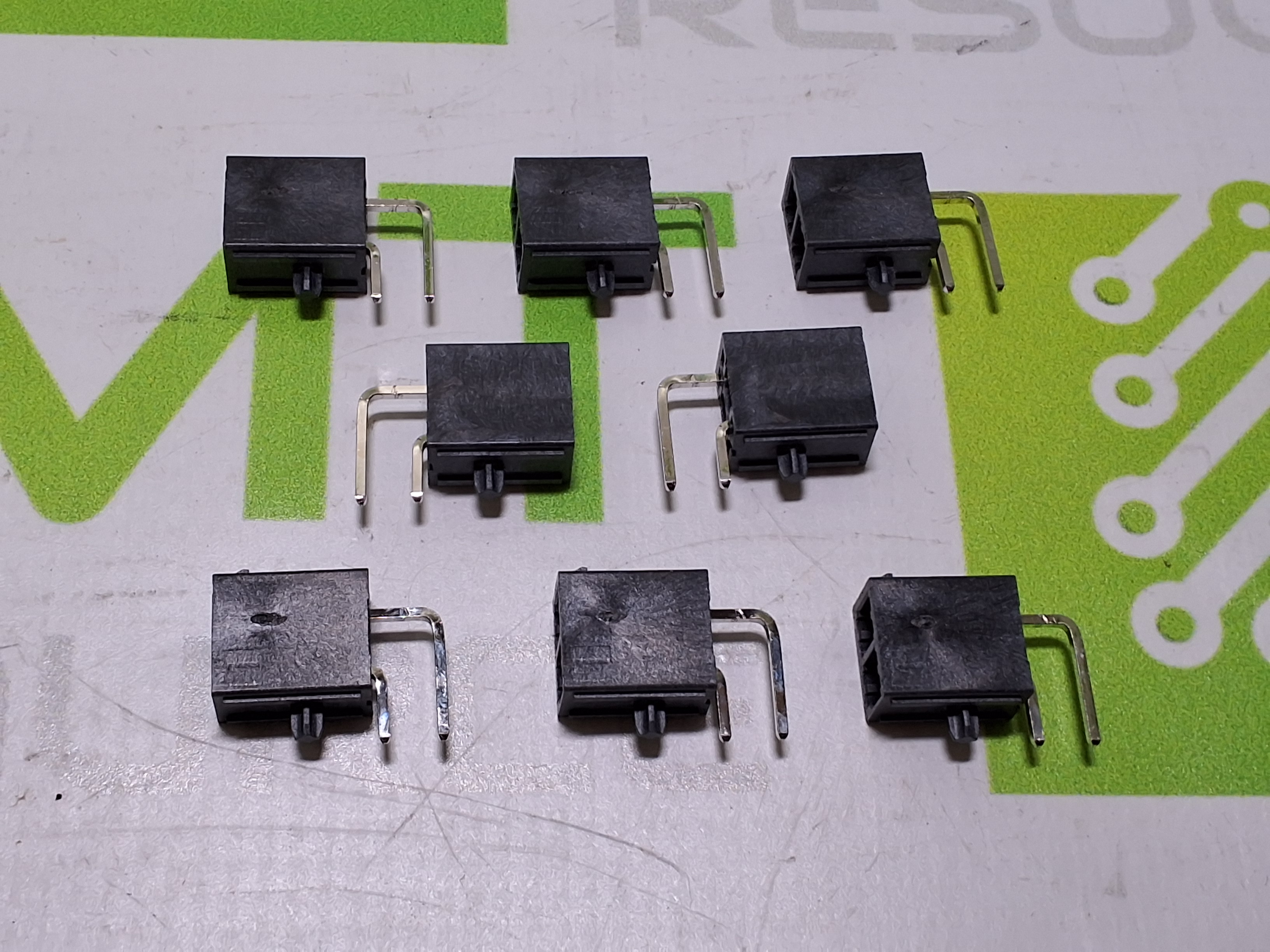 MOLEX WM11969-ND CONN HEADER R/A 2POS - LOT OF 8 - NEW