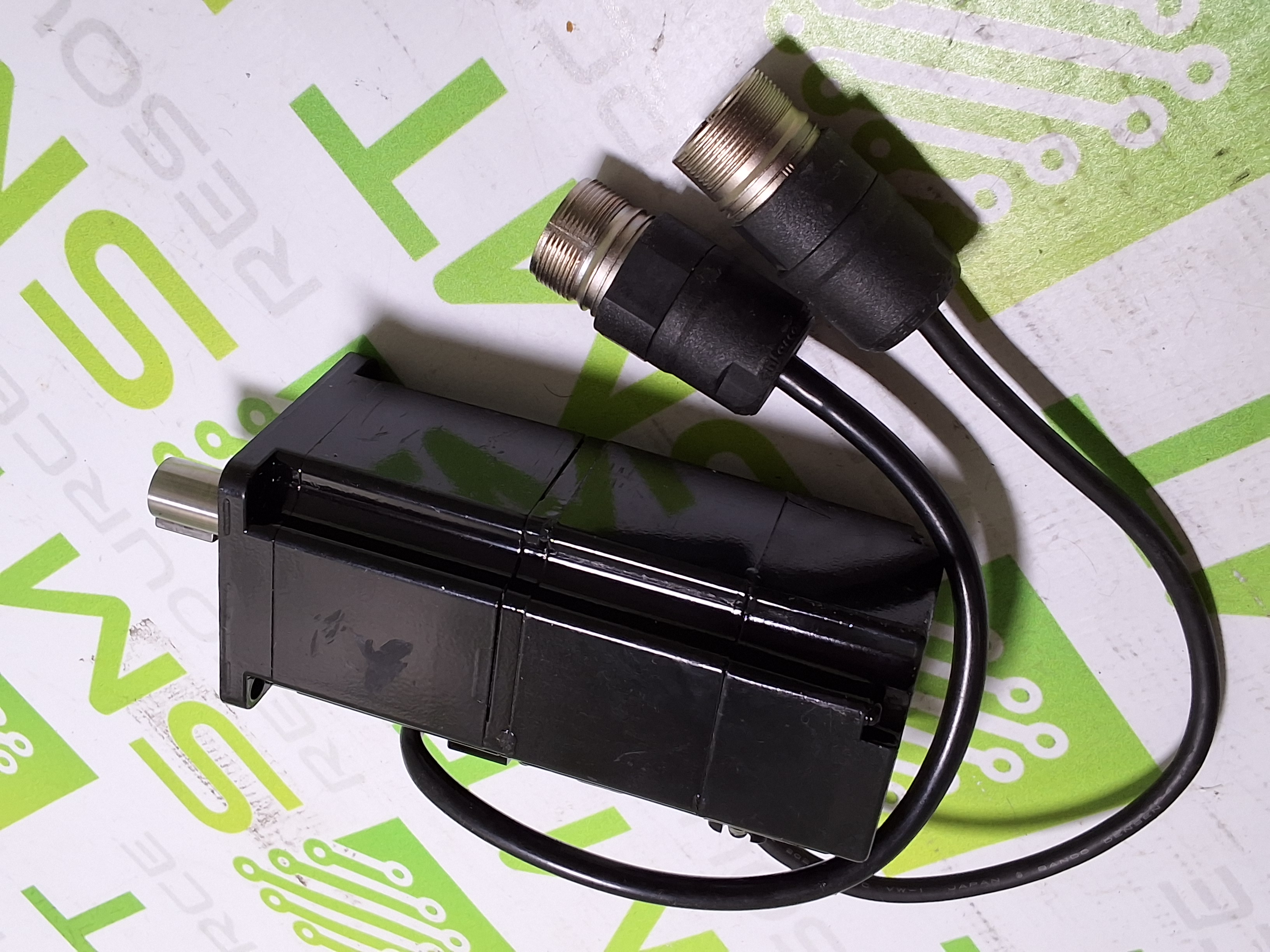 Refurbished YASKAWA ELECTRIC SGMAH-02AAF4CD AC SERVO MOTOR - REFURBISHED