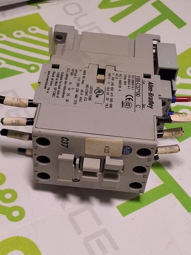 Used ALLEN-BRADLEY 100-C37*00 CONTACTOR