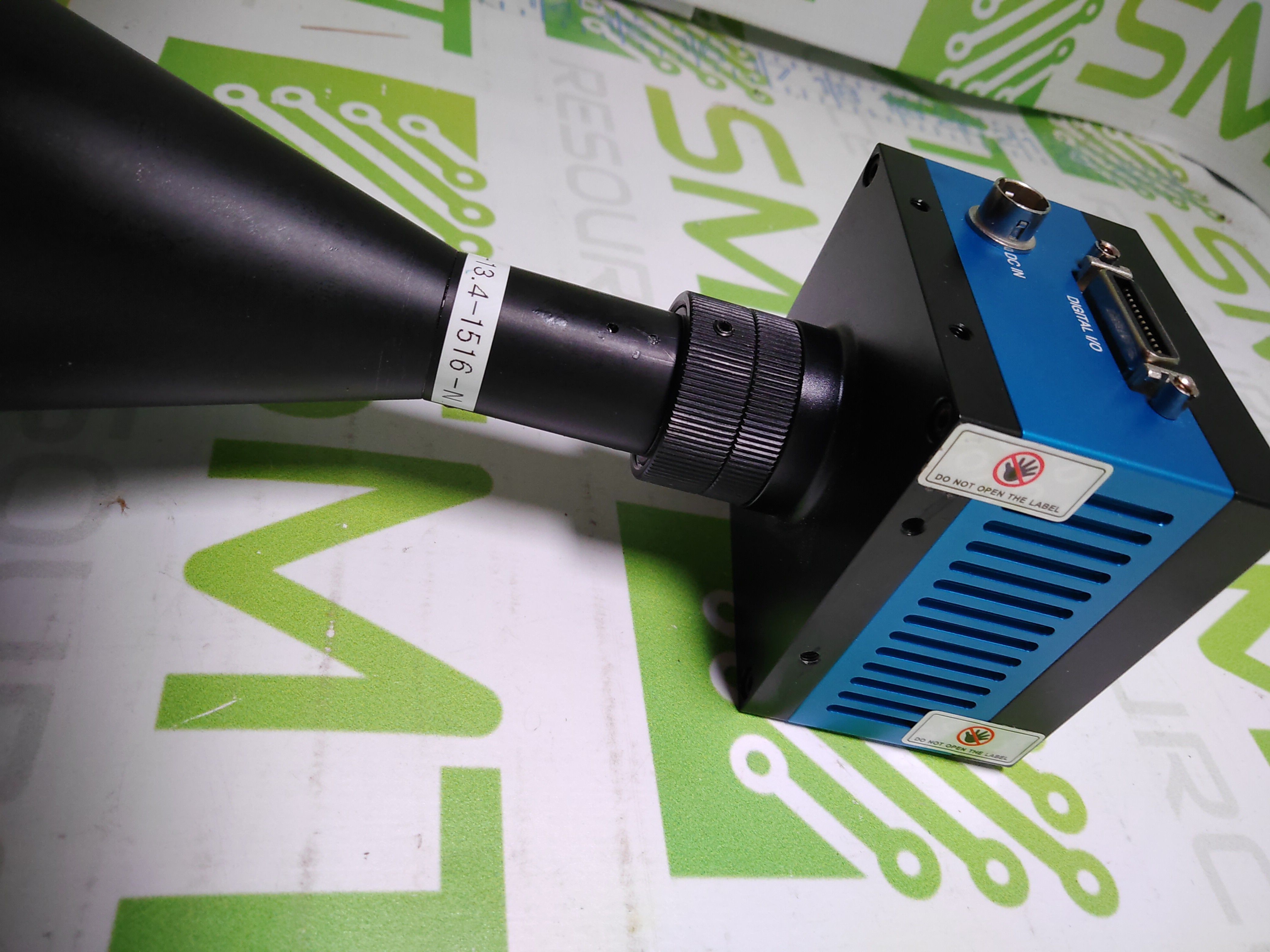 Used ISVI IC-C10 DMV CAMERA WITH LENS