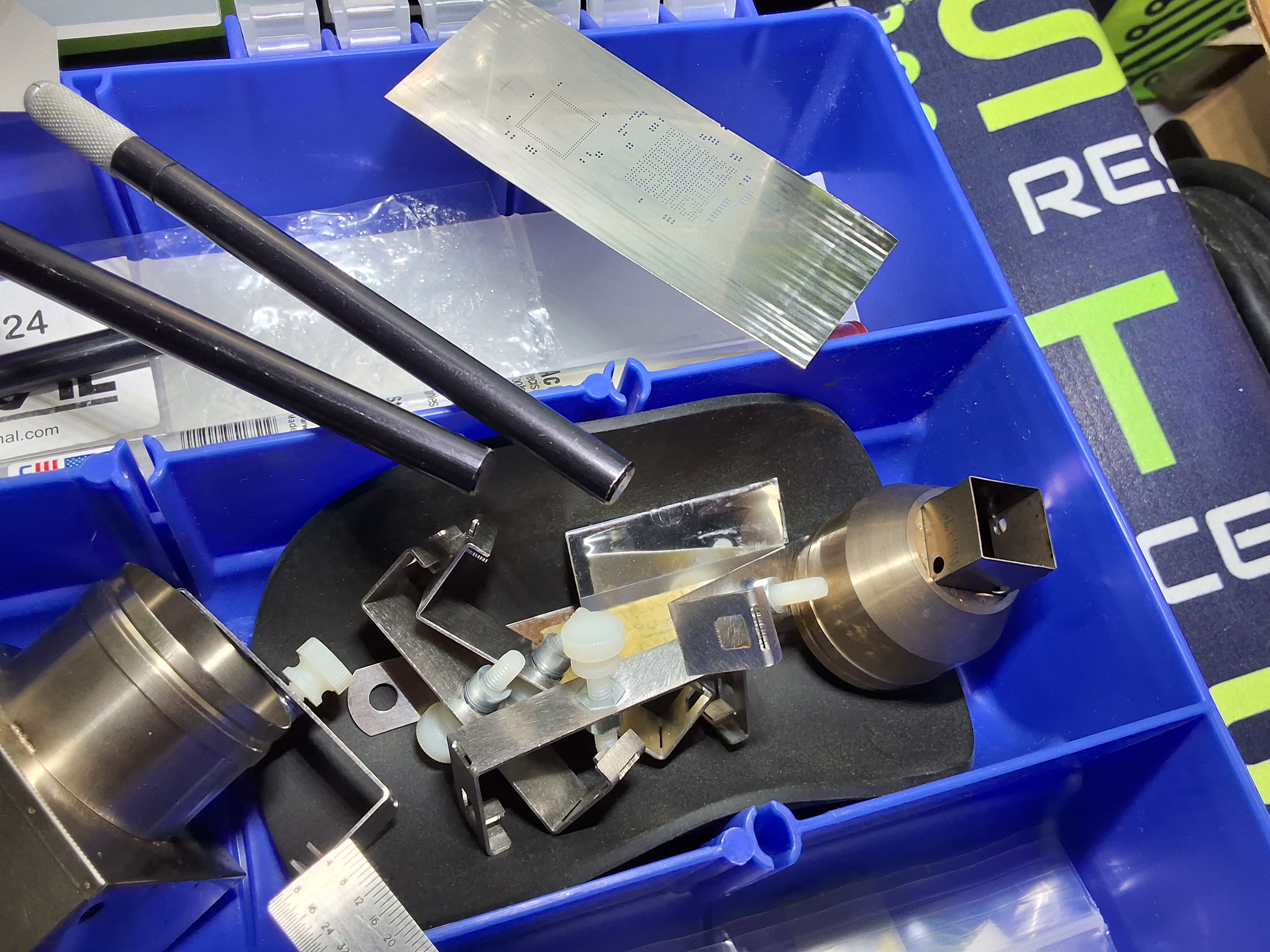 Used METCAL APR-5XLAK ACCESSORY KIT FOR METCAL APR-5000-XL REWORK SYSTEM