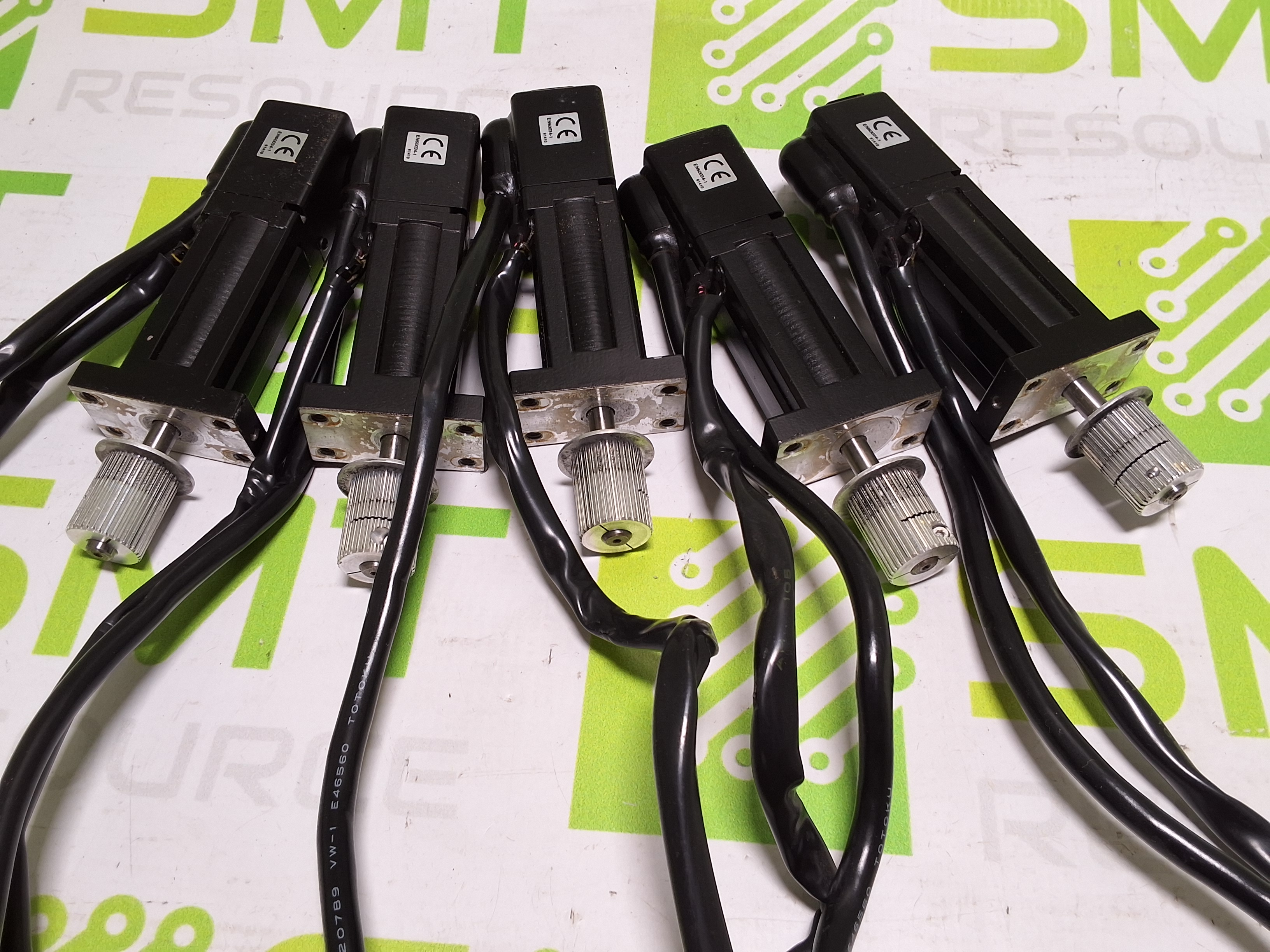 Used TAMAGAWA JUKI 4633N2020E600 SERVO MOTOR 30W 48V