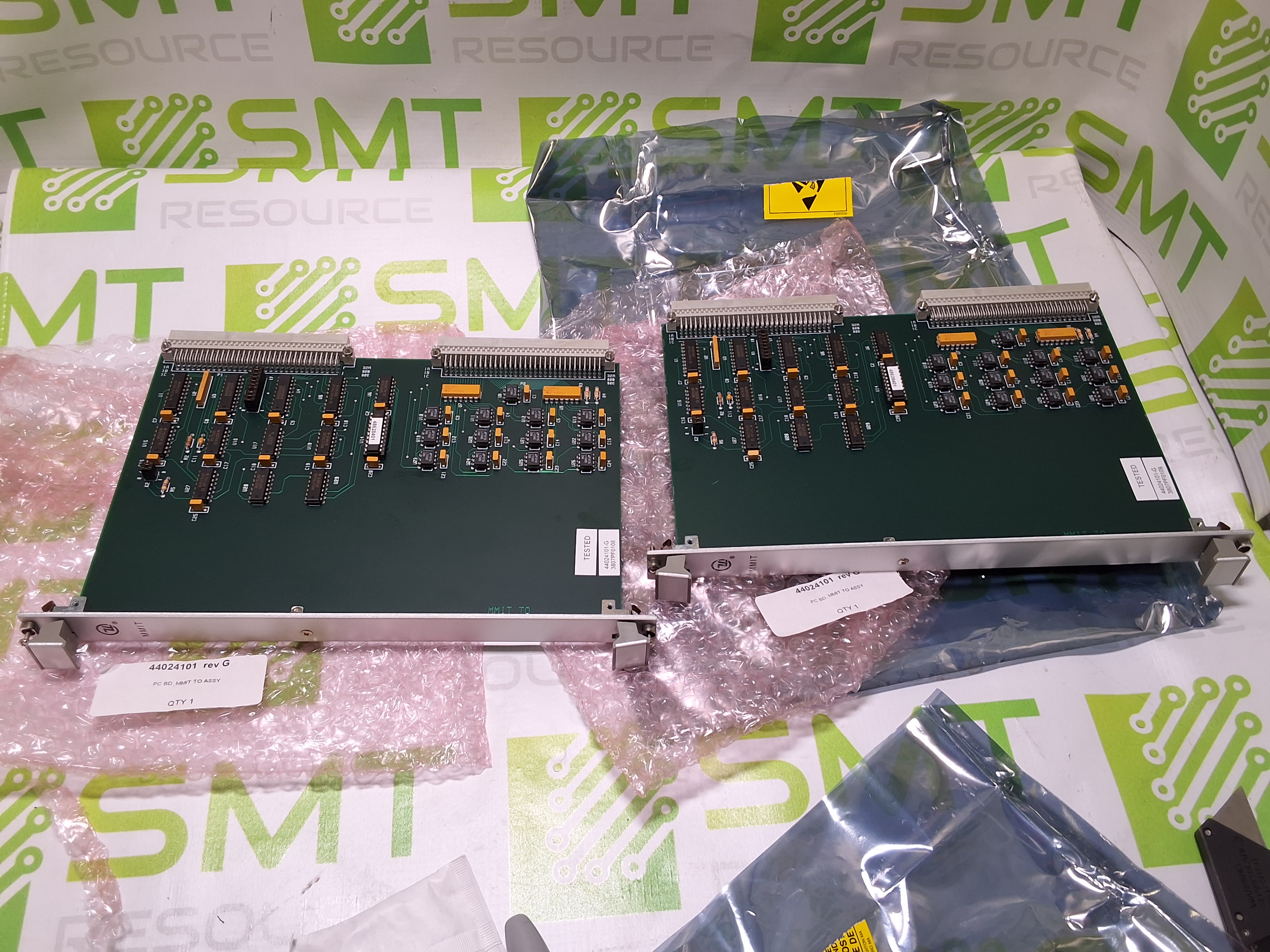 Used UNIVERSAL INDUSTRIES 44024101 REV. G MMIT I/O ASSEMBLY BOARD