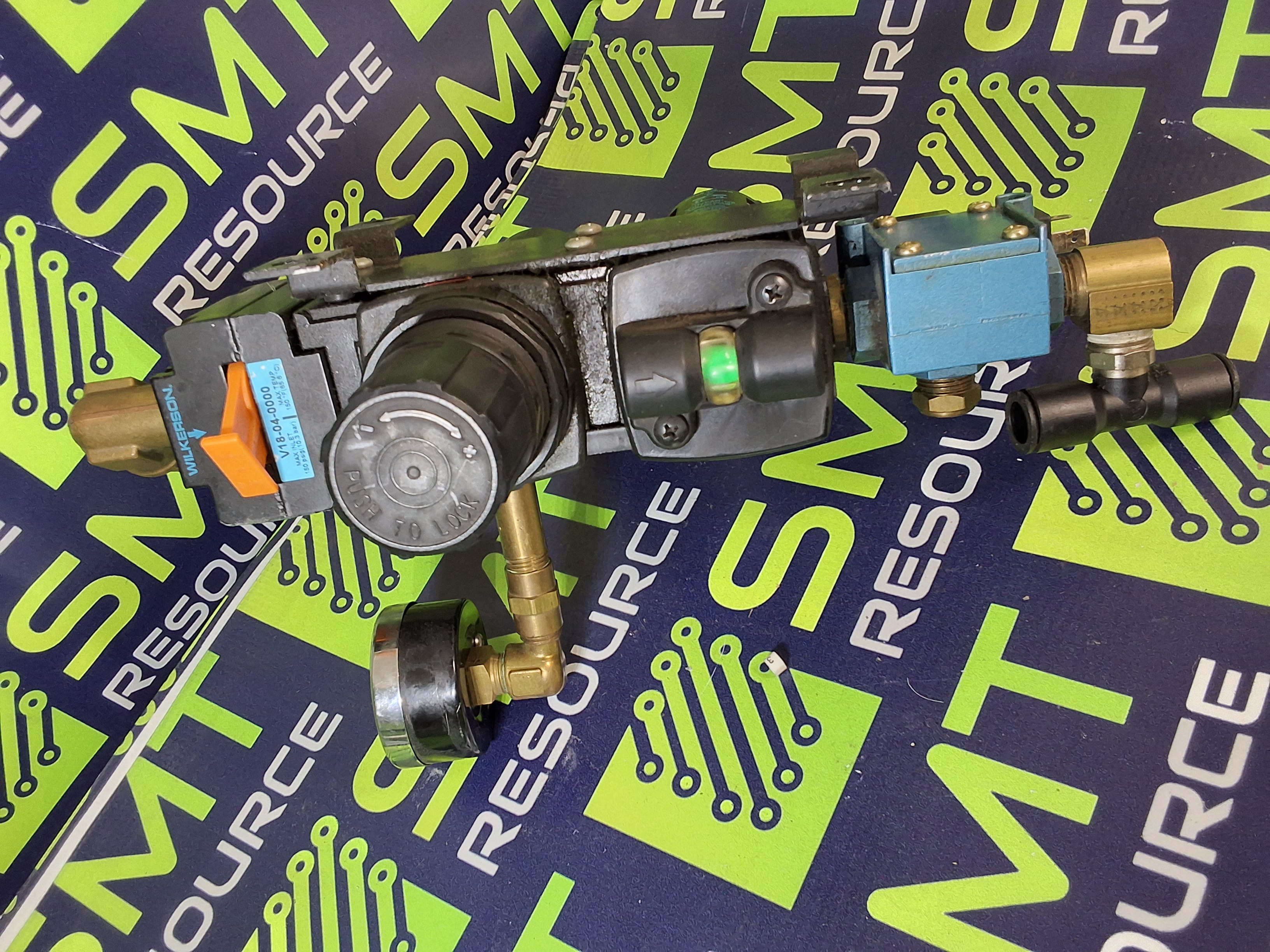 Used WILKERSON M18-04-CK00 VALVE ASSEMBLY M18-04-FK00